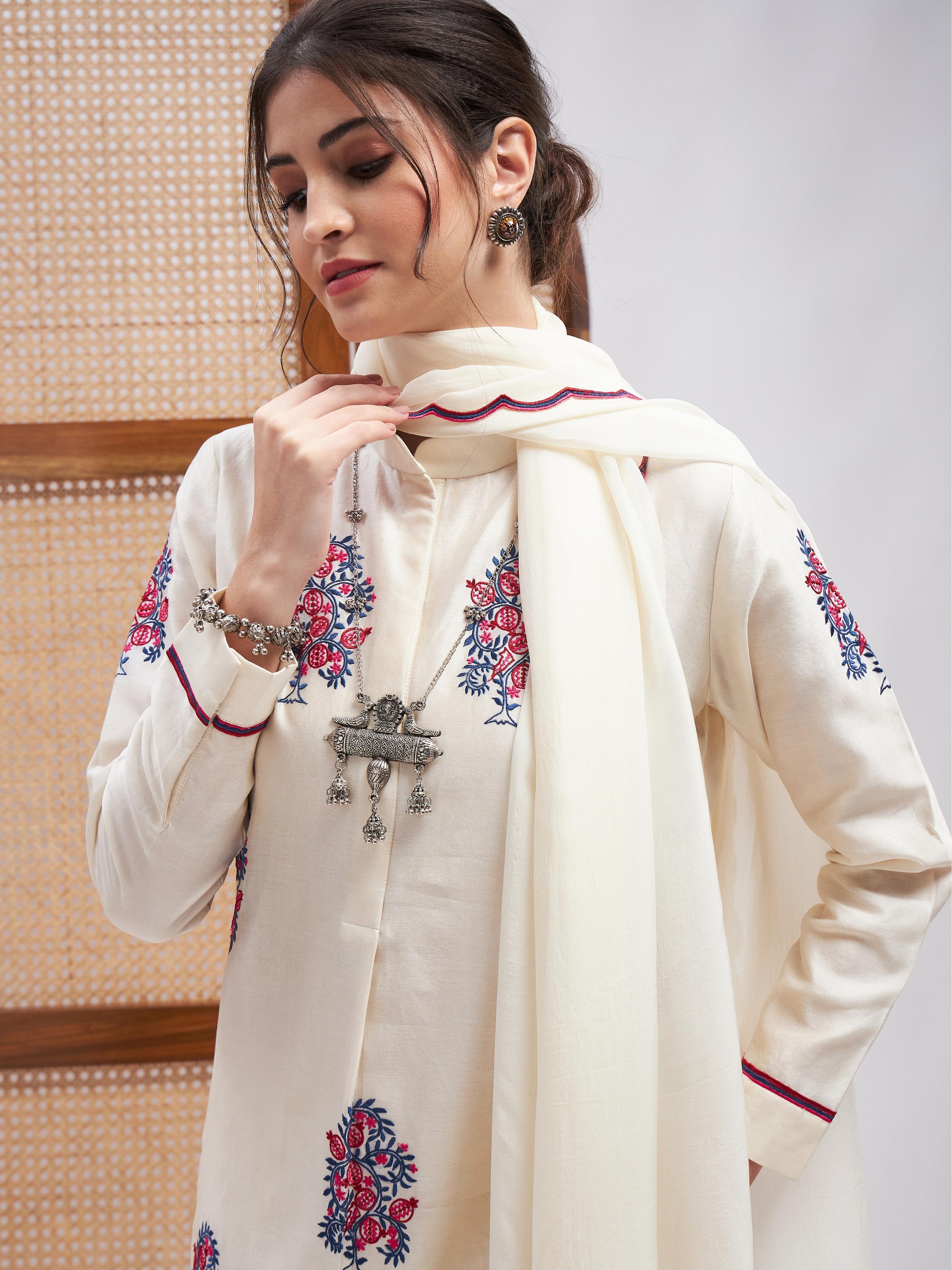 Sarang Kurta Set