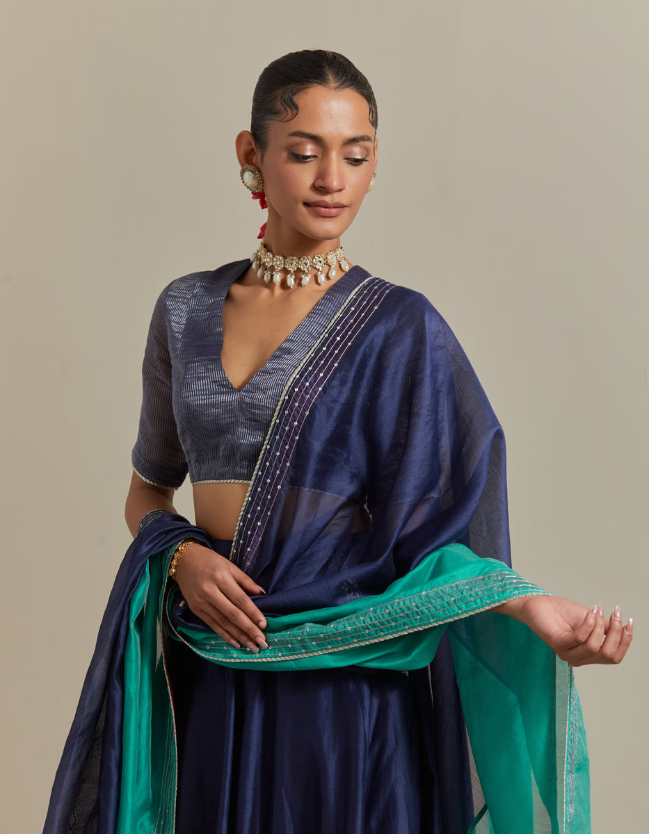  CY Vinusto Embroidered Blue Chanderi Skirt Set Closeup 1