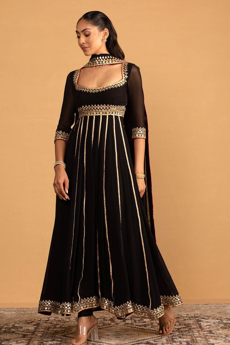 CY Esha Koul Black Anarkali Set Front 3