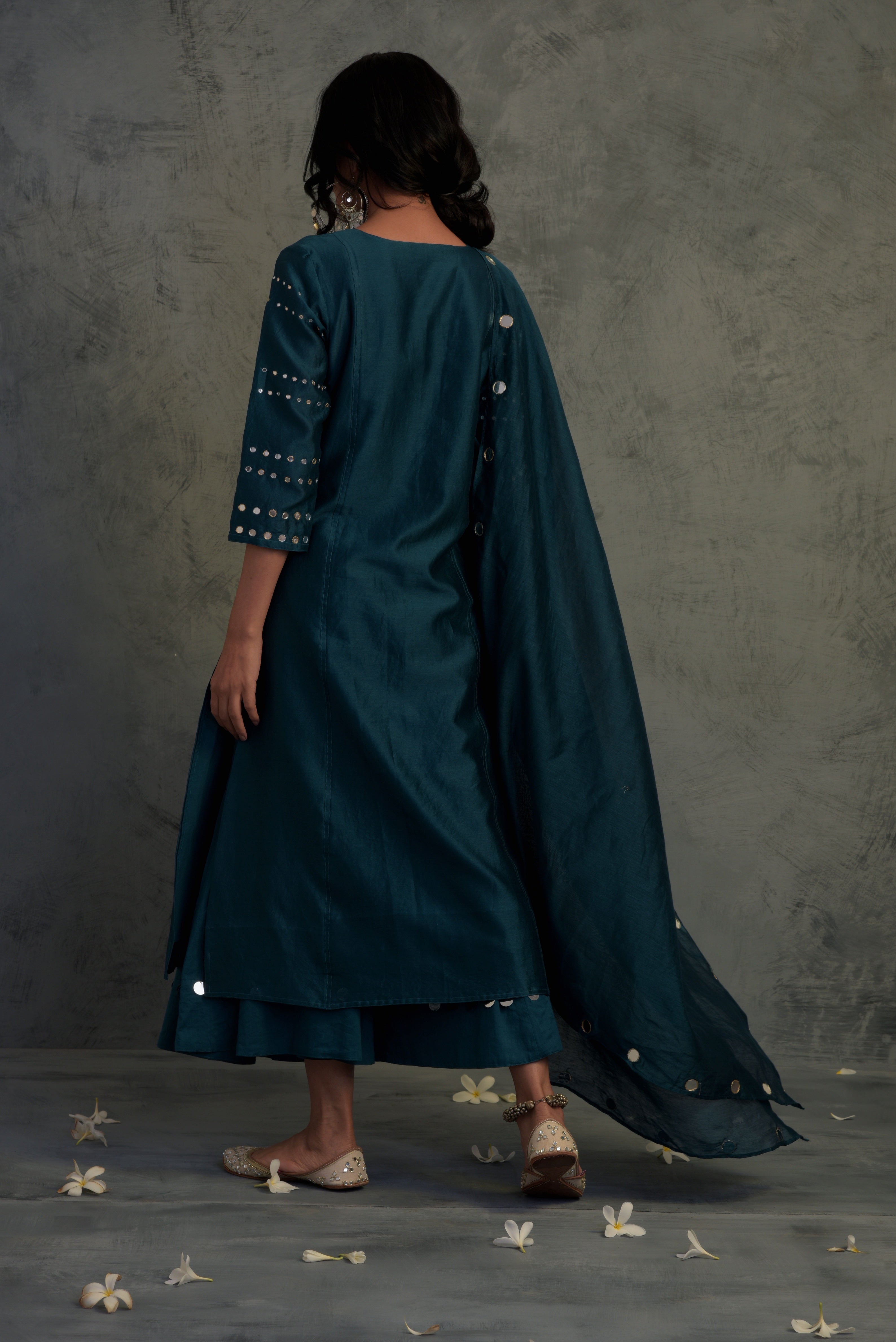 CY Charkhee Teal Blue Gathered Kurta Back 1