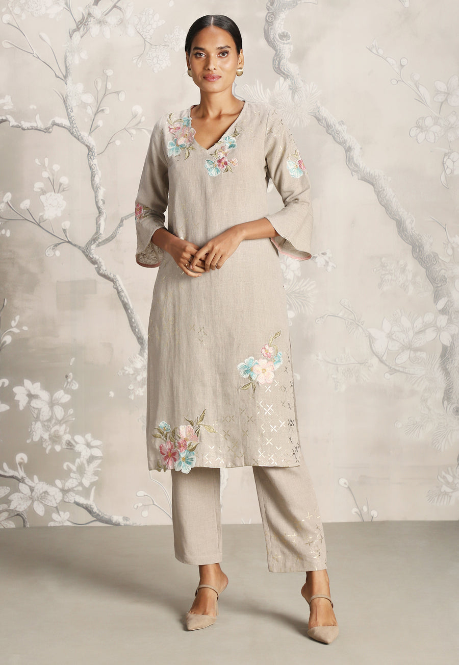 Corsage Kurta Set