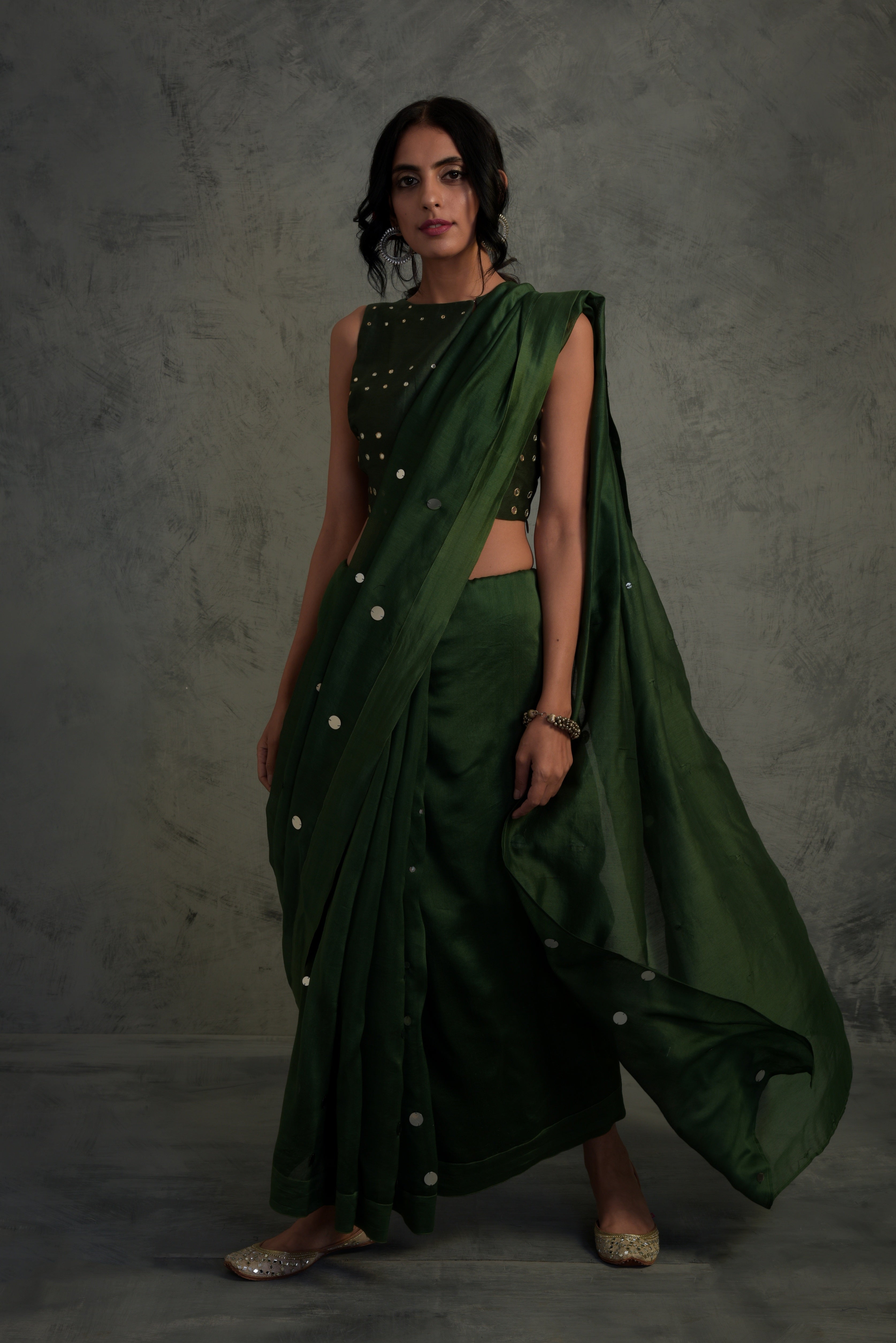 CY Charkhee Bottle Green Chanderi Saree Front 1