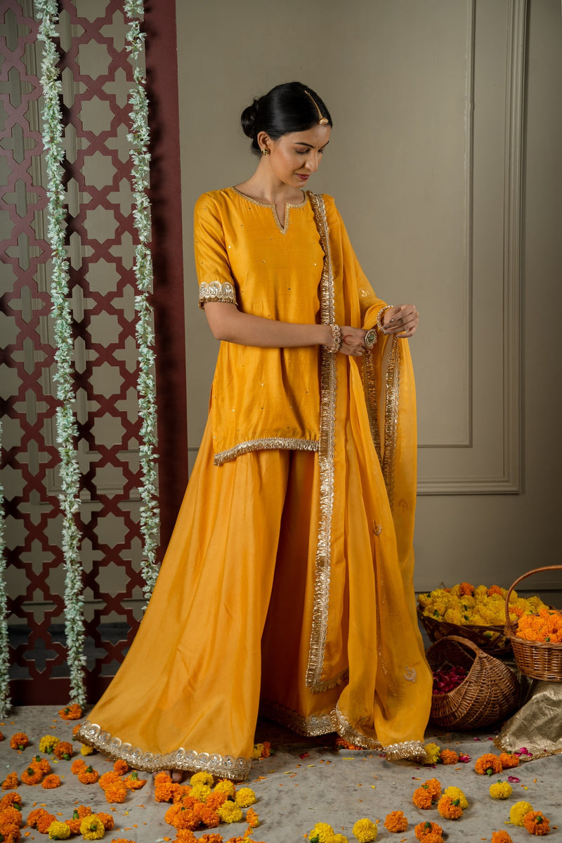 CY Mustard Yellow Organza Embroidered Dupatta Front 2