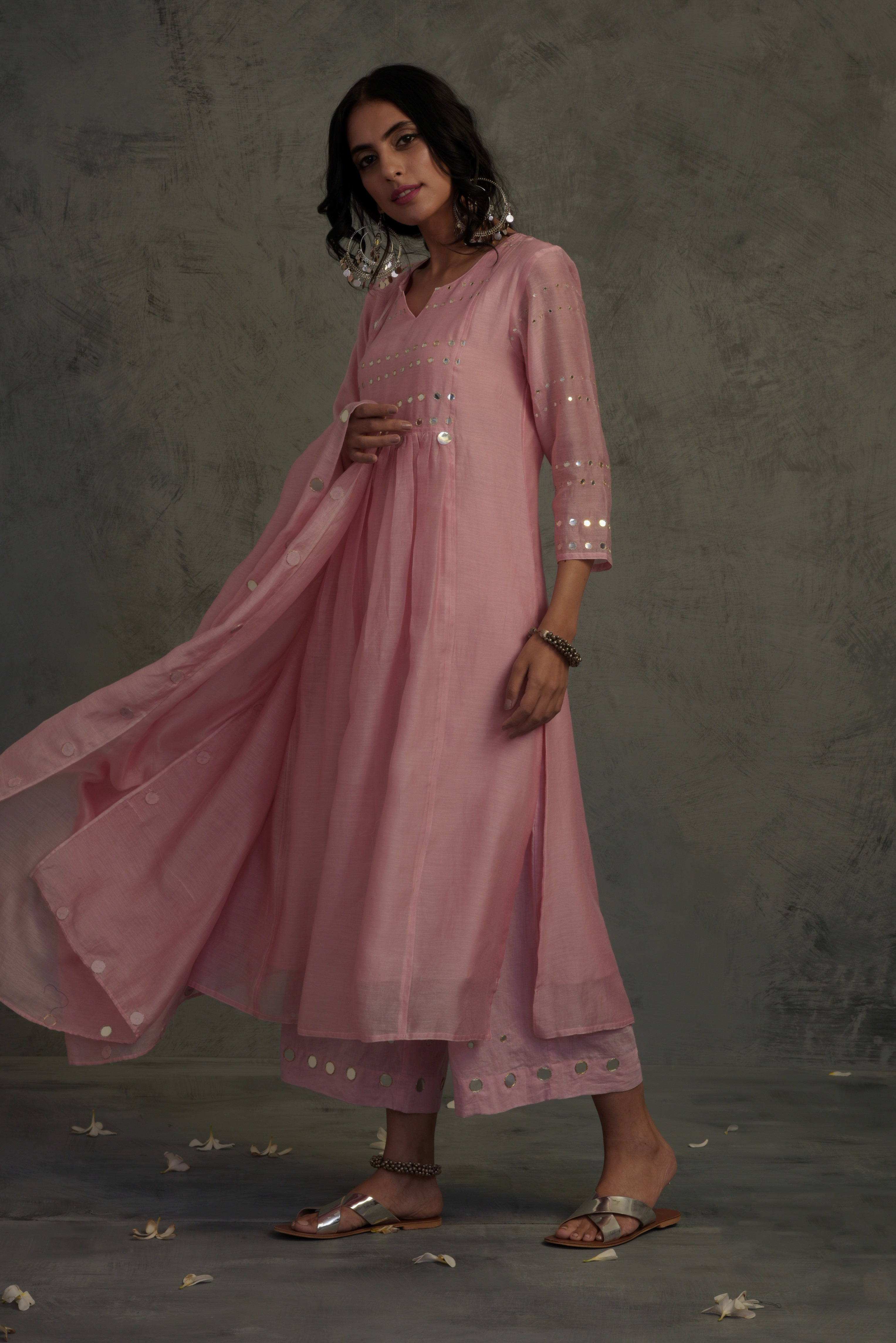 CY Charkhee Light Pink Gathered Kurta Side 1