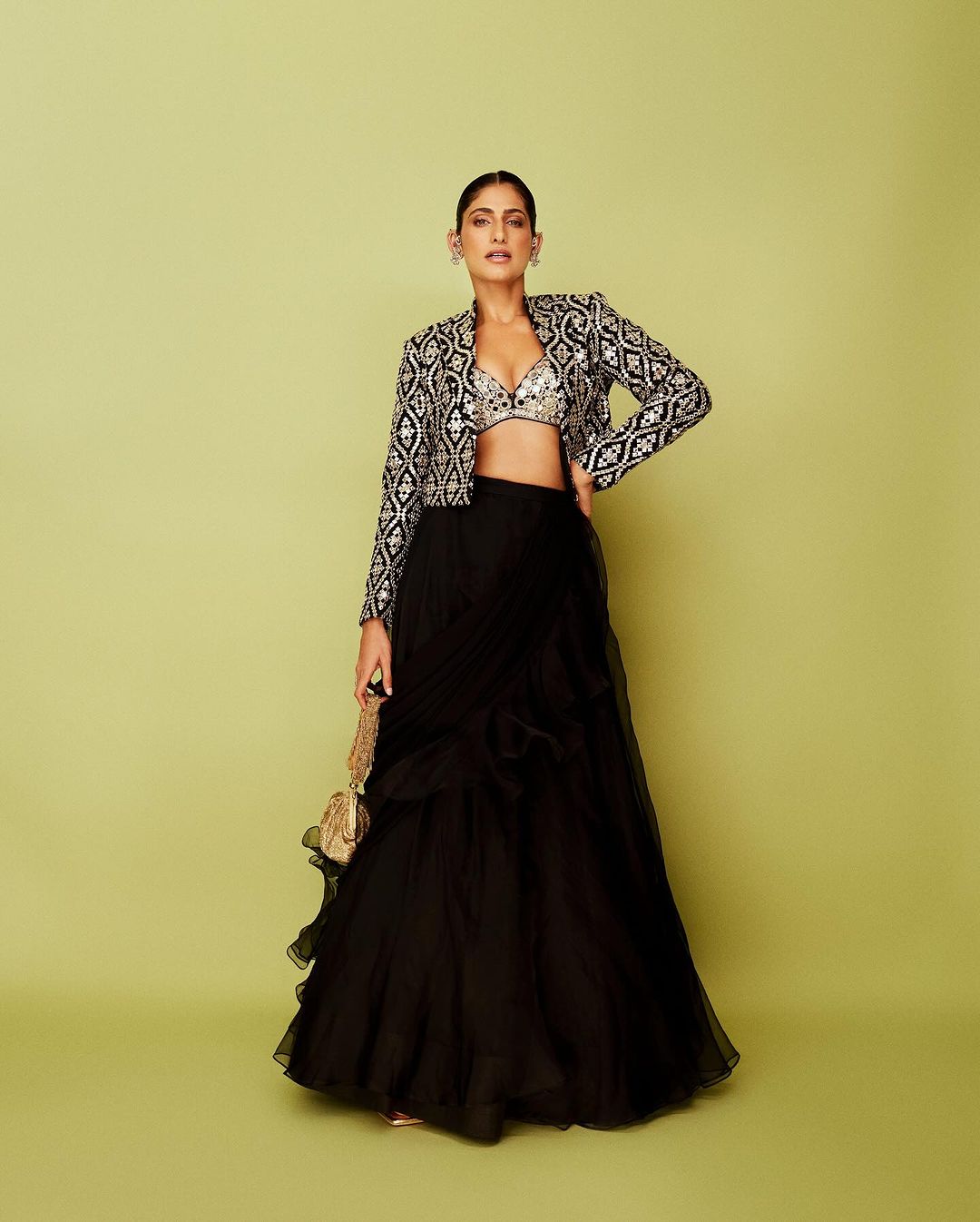 CY Gopi Vaid Kubbra Sait In Gandhara Skirt Set Front 2