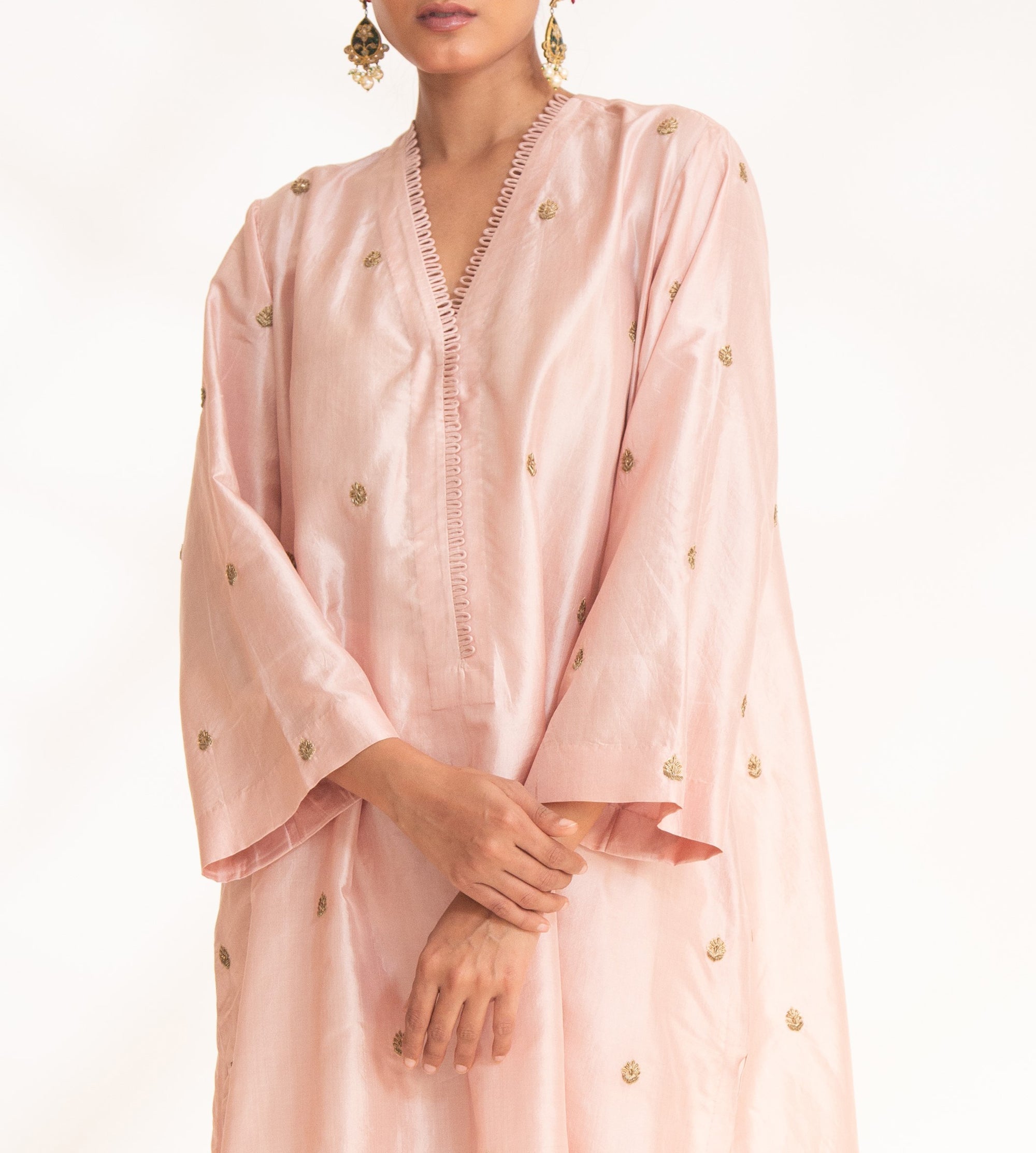 Ojal Pink Kurta Set