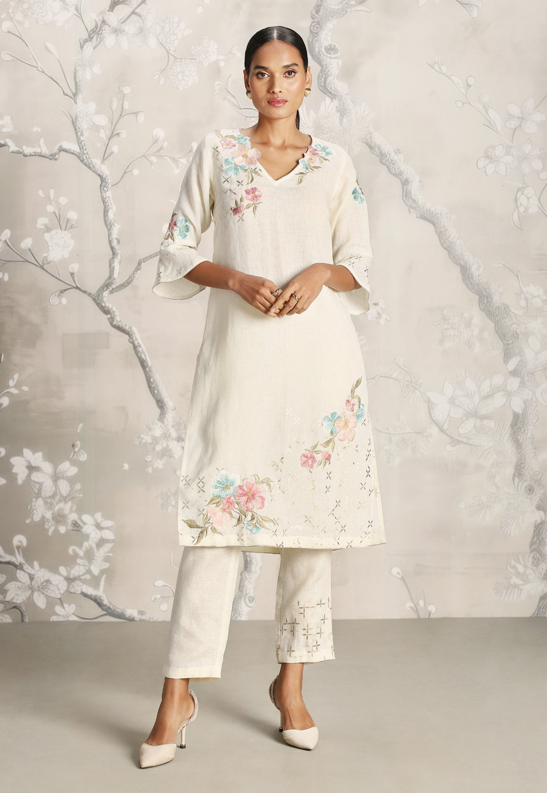 Corsage Kurta Set