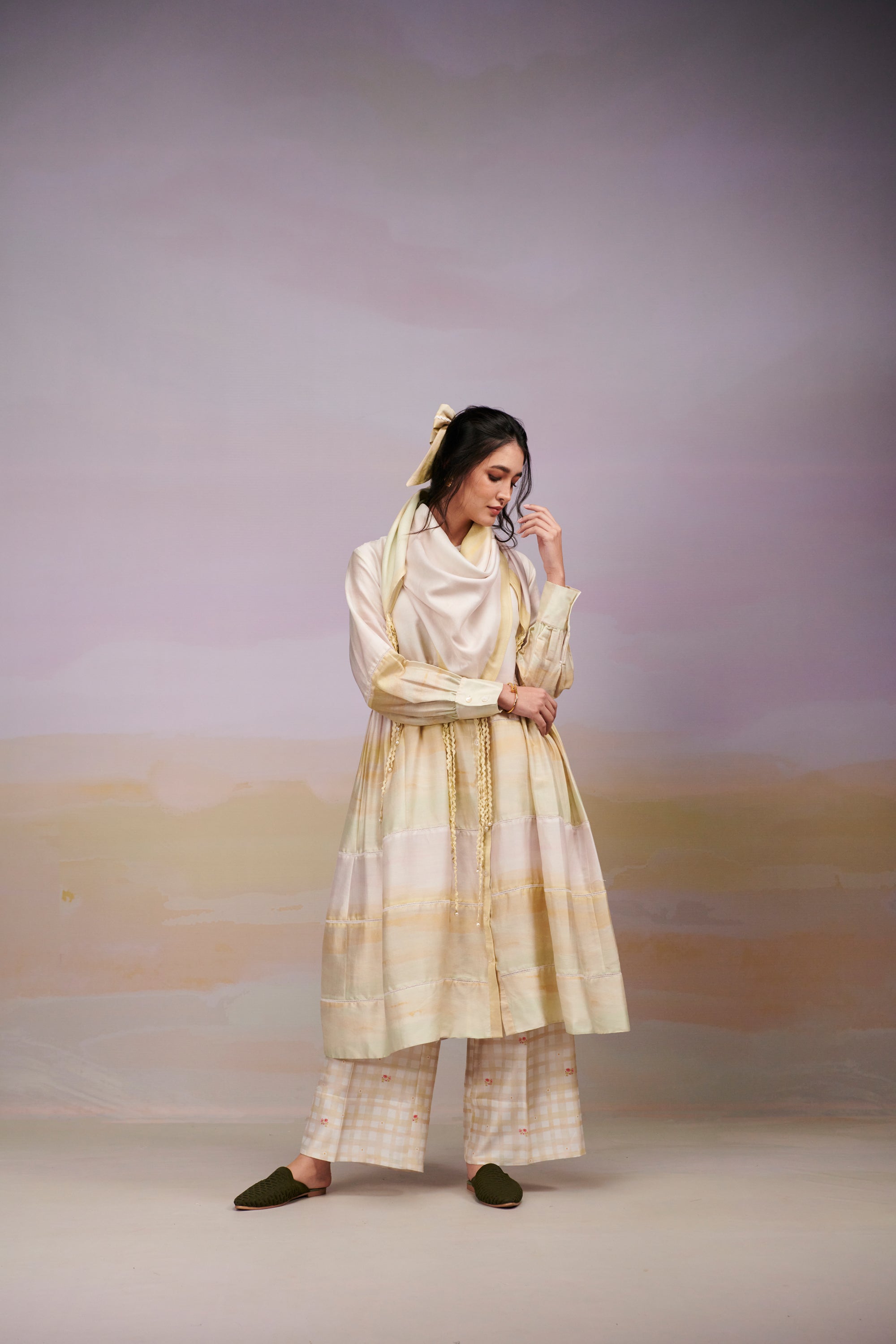 After Glow Kurta And Trousers Co-Ord Set