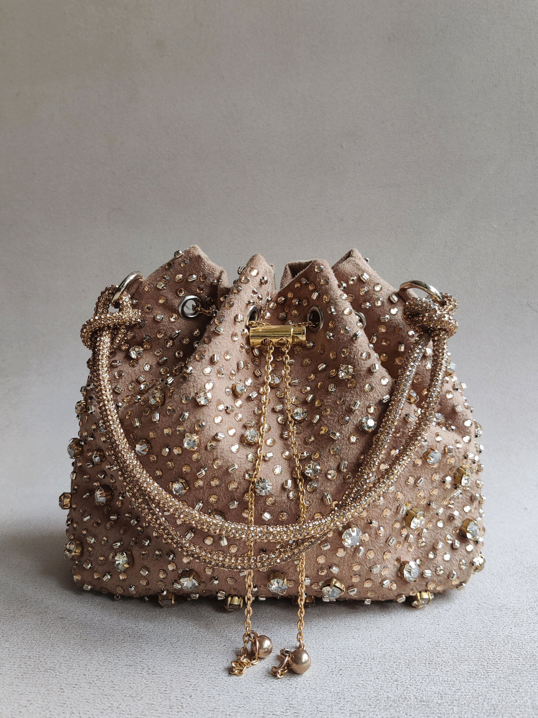 The Starry Bucket Bag In Gold