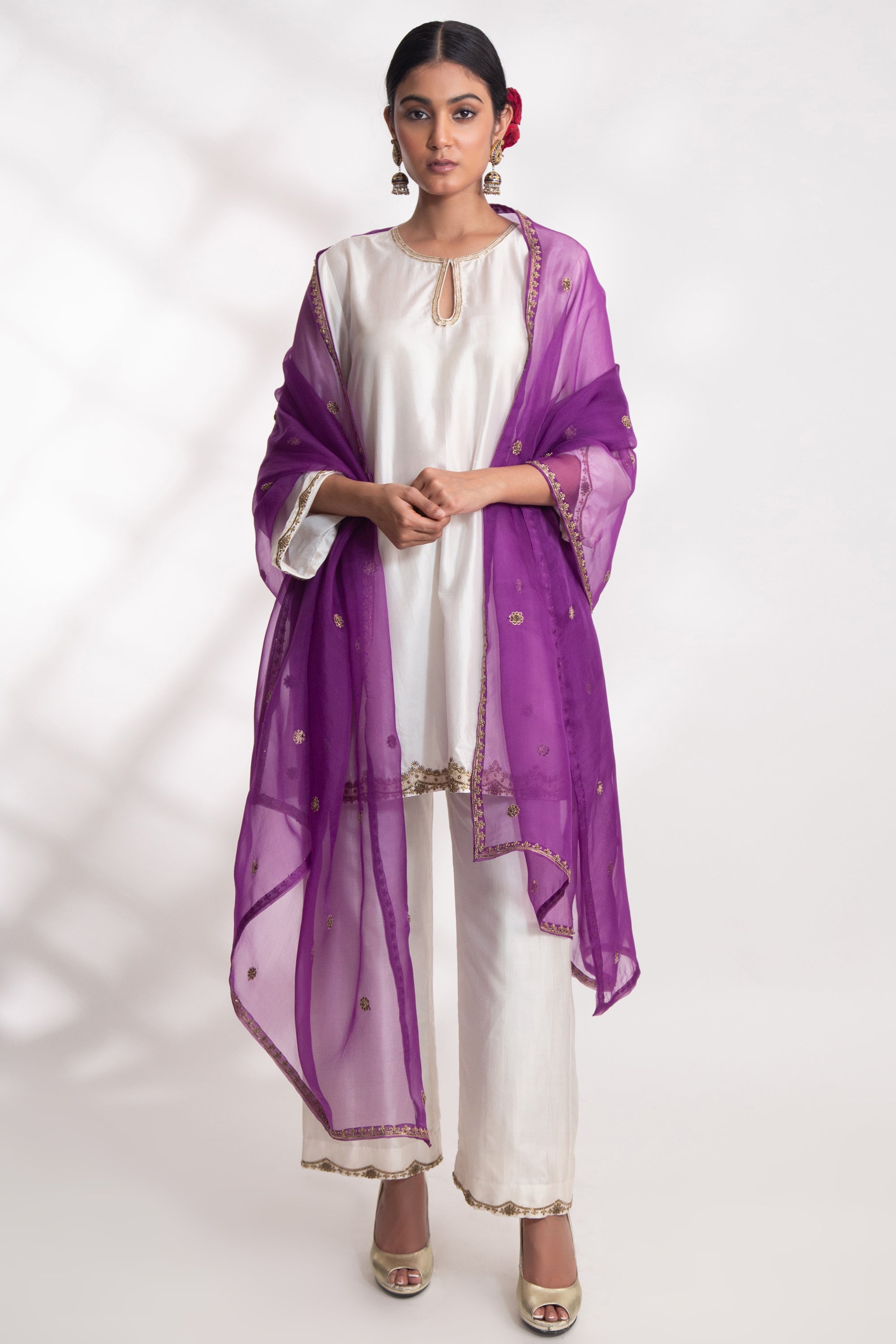 CY Chhaya Mehrotra Adrija Purple Dupatta Front 1