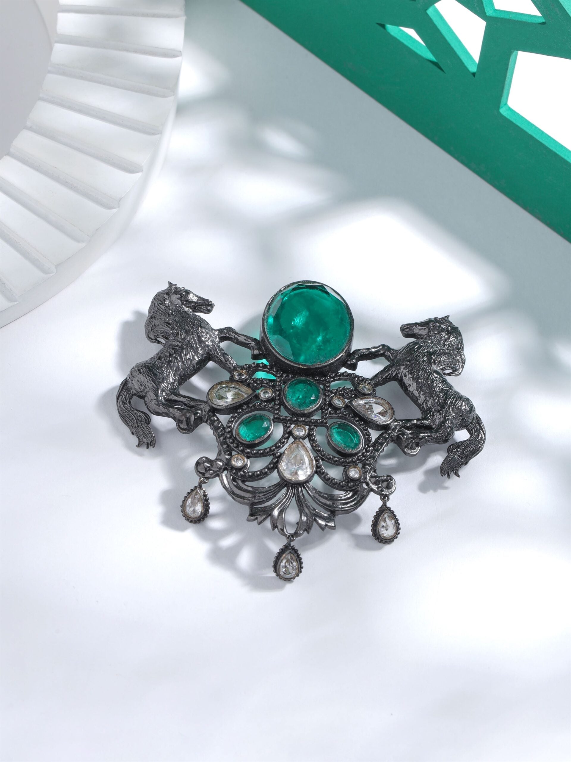 CY Cosa Nostraa Roshan-e-Sawaar Green Brooch Front 1