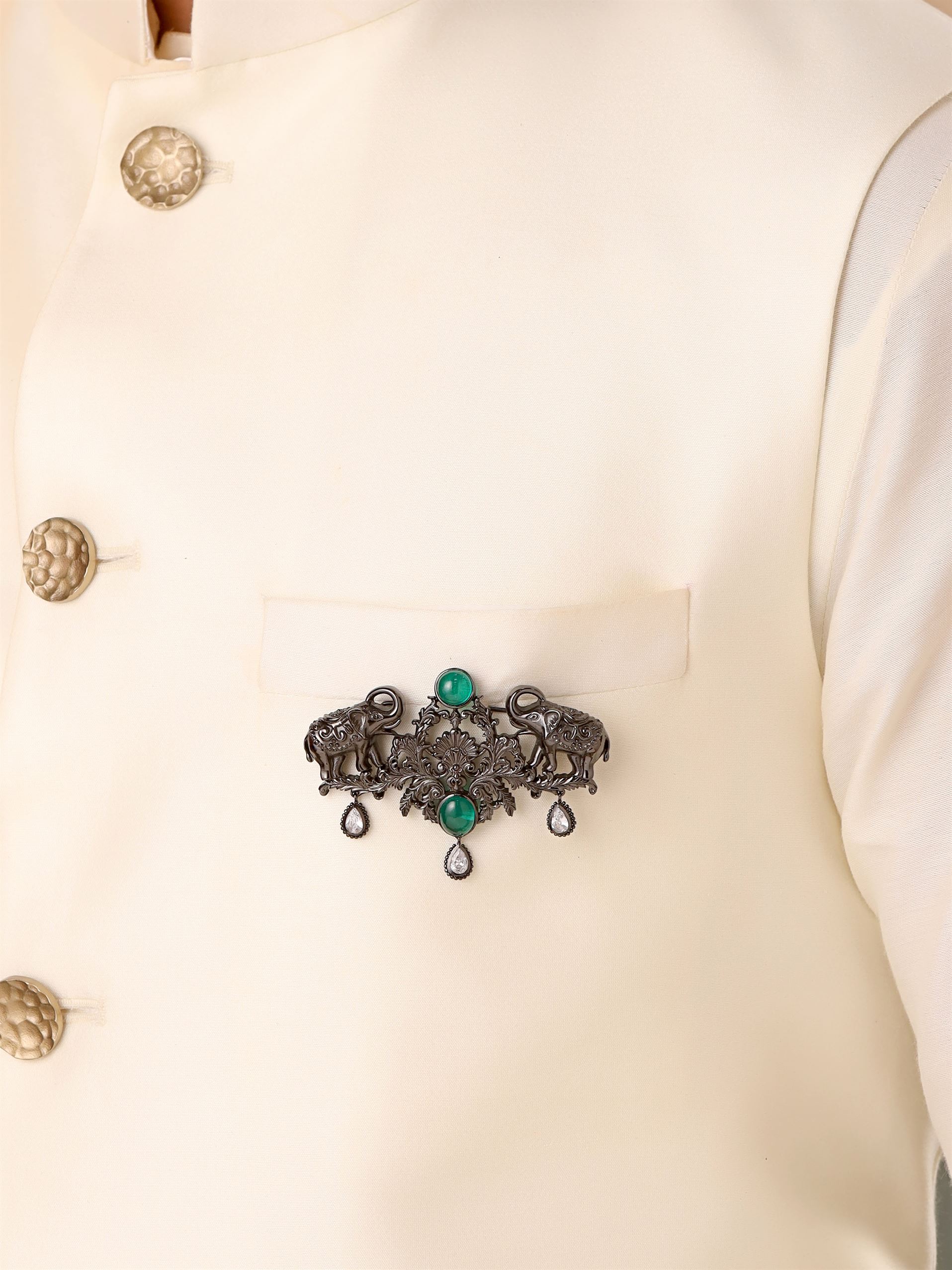 CY Cosa Nostraa Shaahi Haathi Brooch Closeup 1