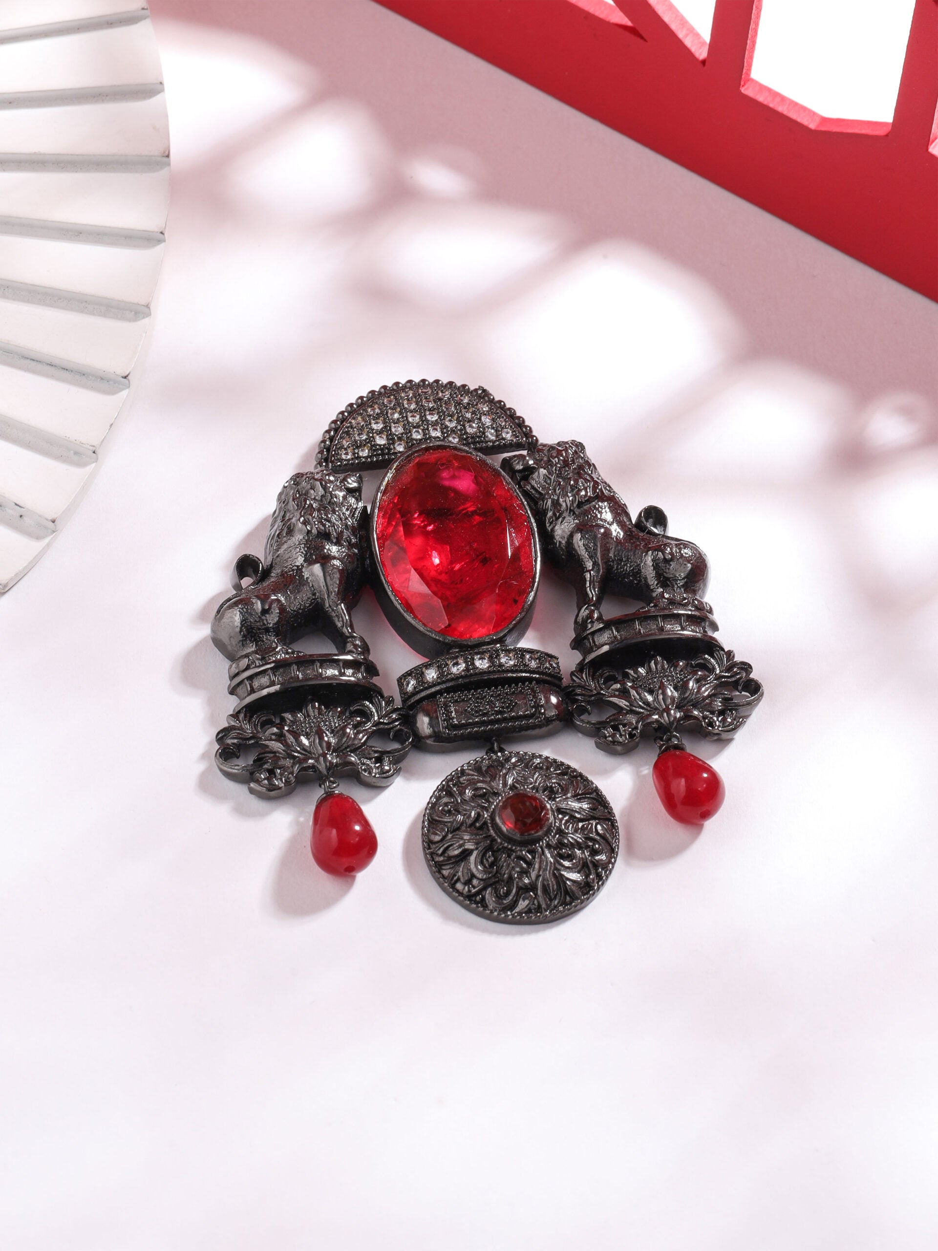 CY Cosa Nostraa Sher-e-Khaas Red Brooch Front 1