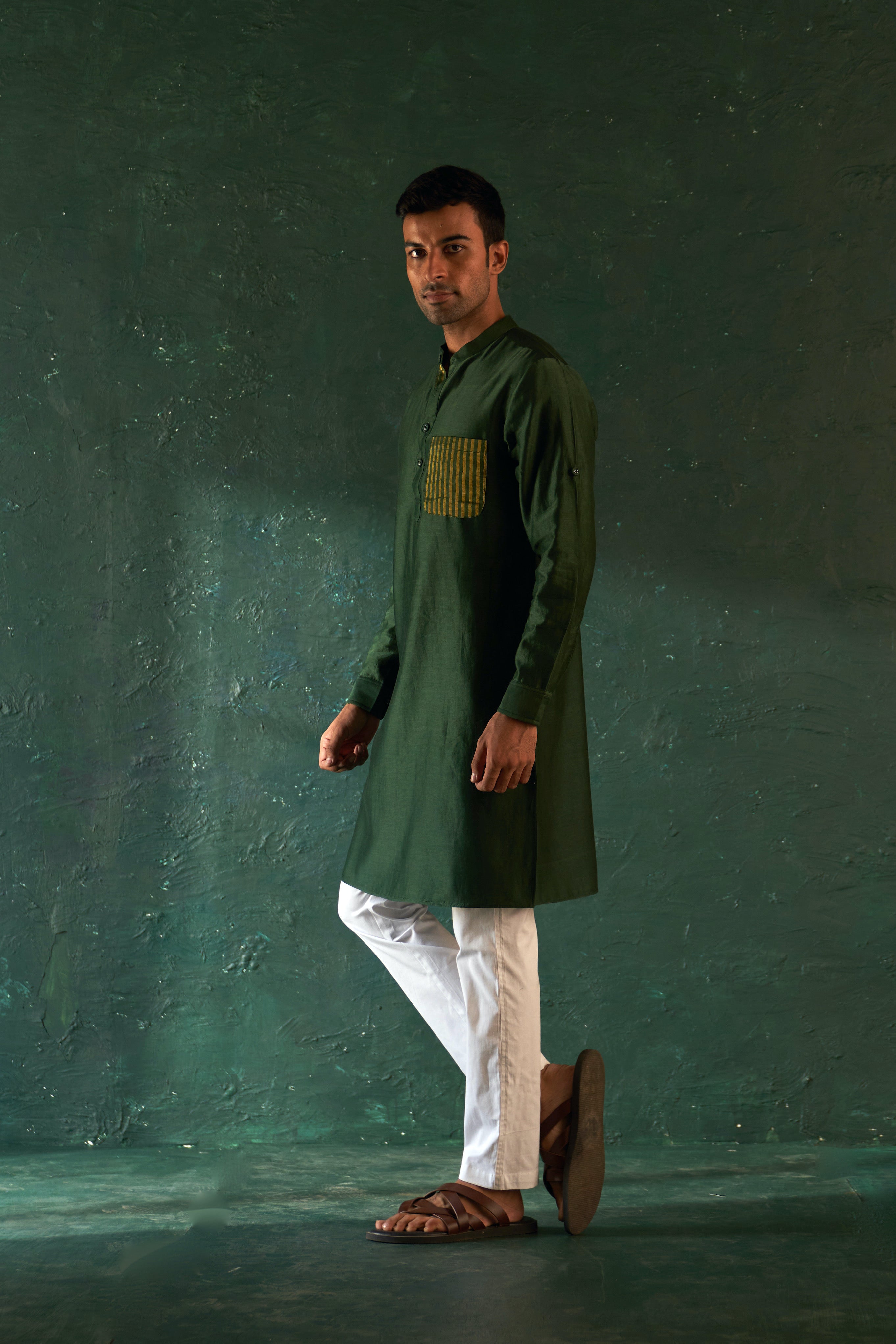 CY Charkhee Deep Green Straight Kurta Set With Bundi Front 2