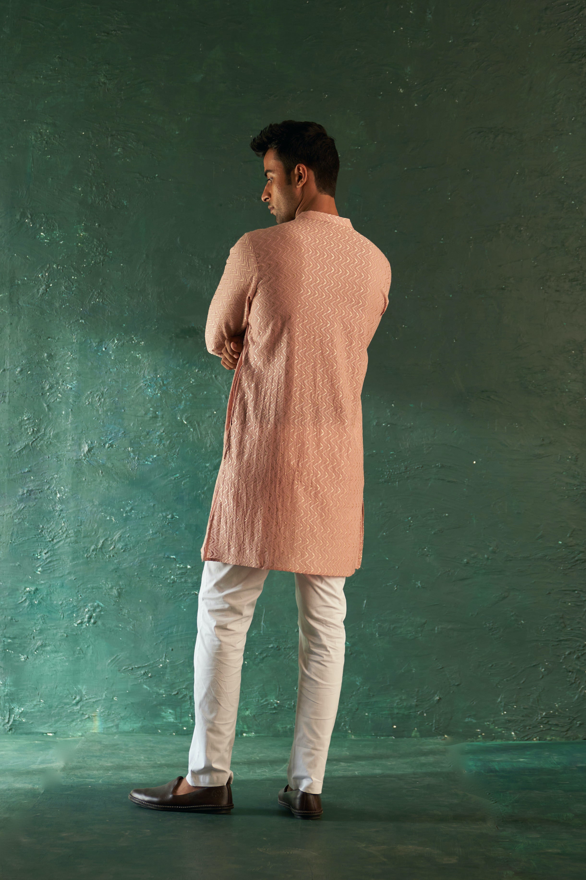 CY Charkhee Old Rose Chevron Short Kurta With Pant Back 1