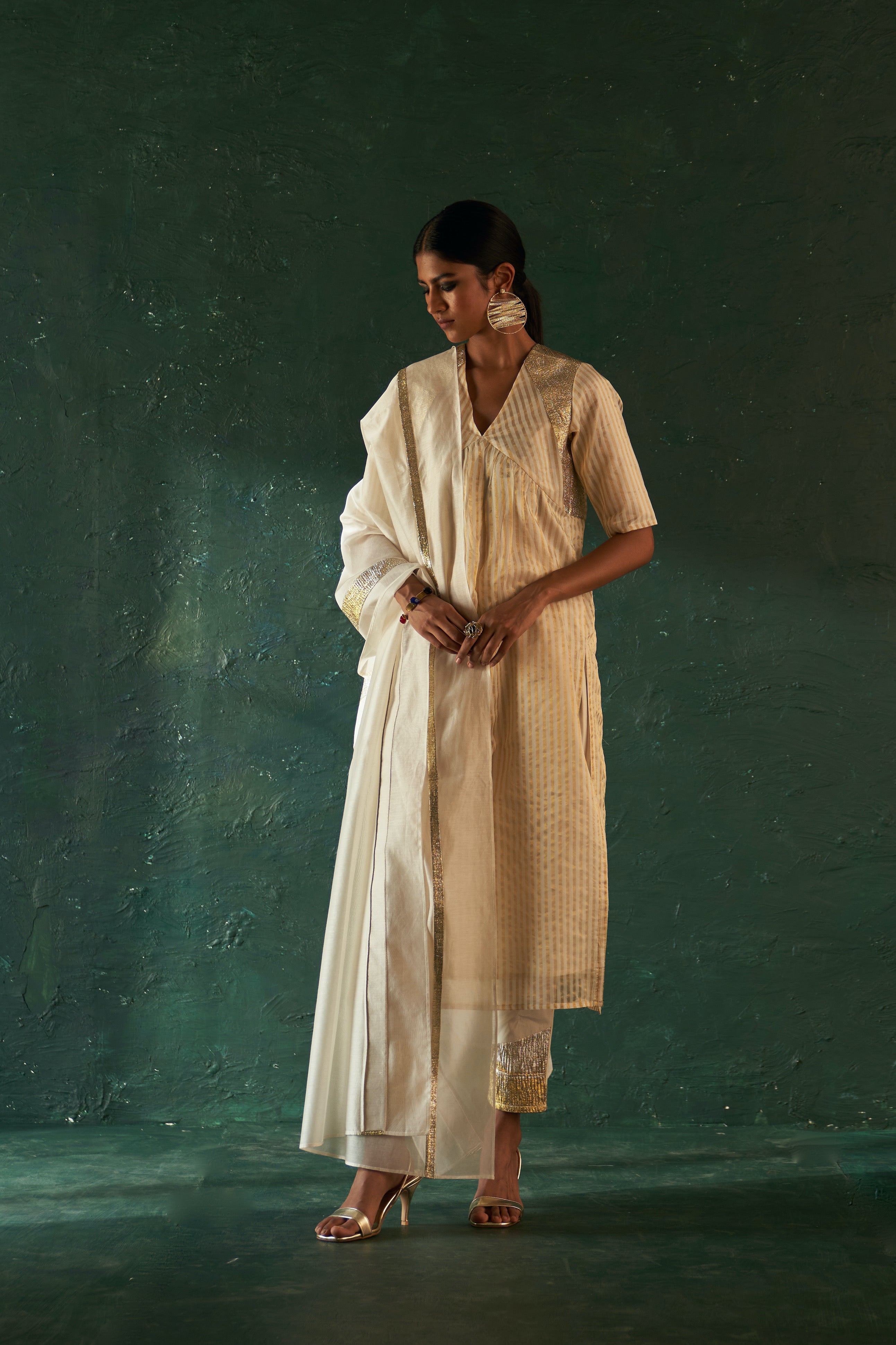 CY Charkhee Ivory Tissue Stripe Kurta Front 1