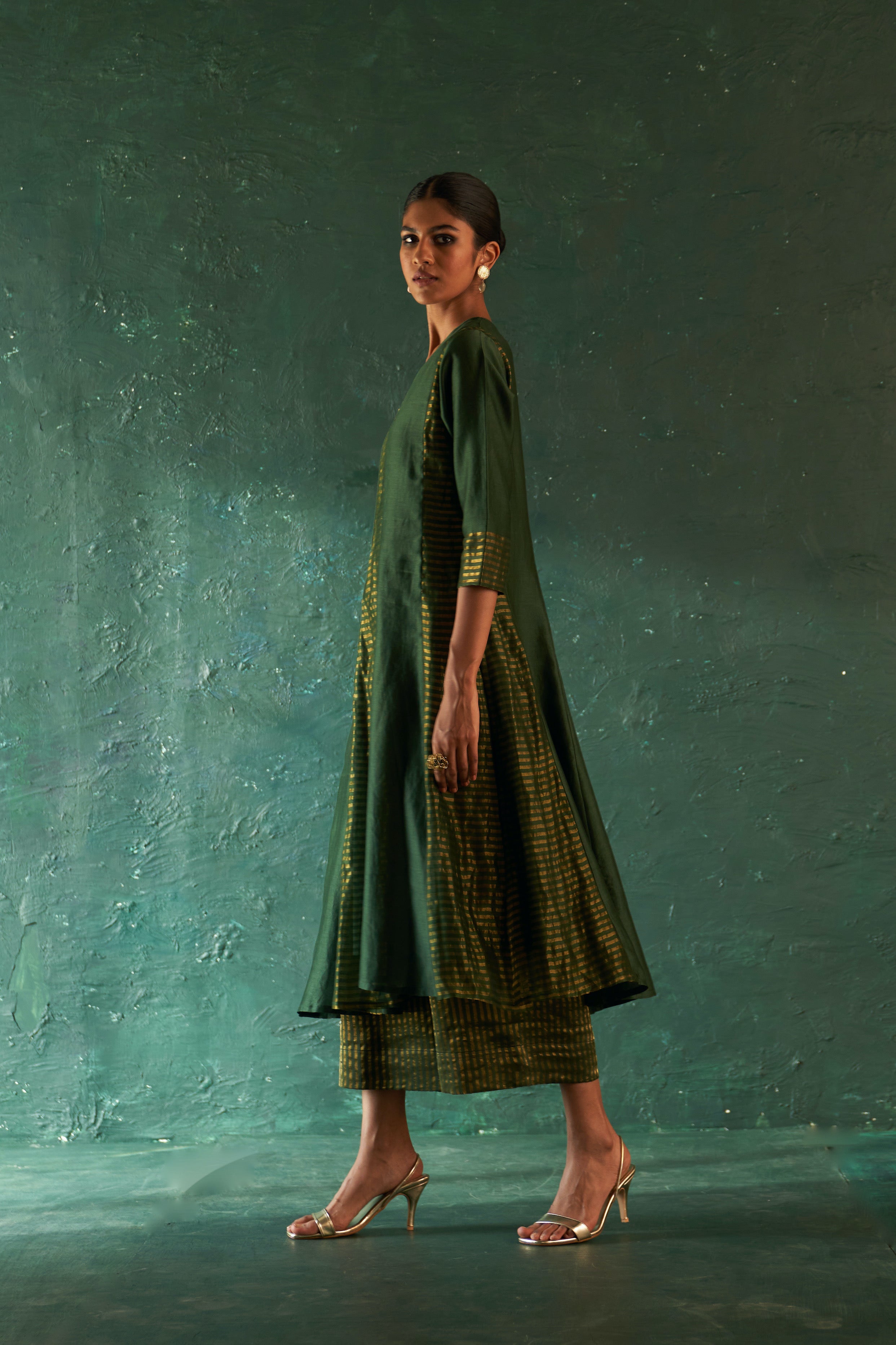 CY Charkhee Deep Green Chanderi Kurta Side 2