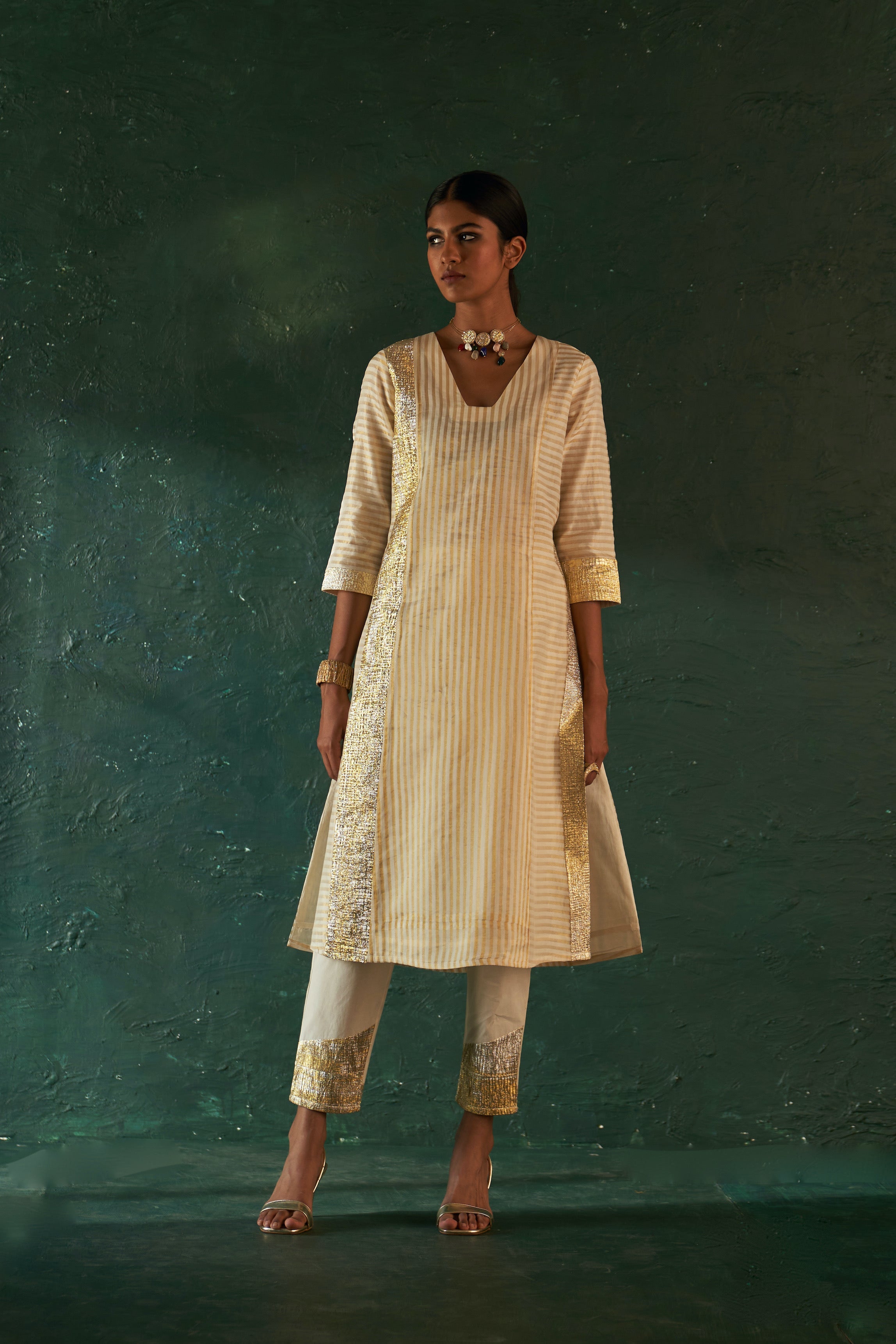 CY Charkhee Ivory Stripe Kurta Front 4