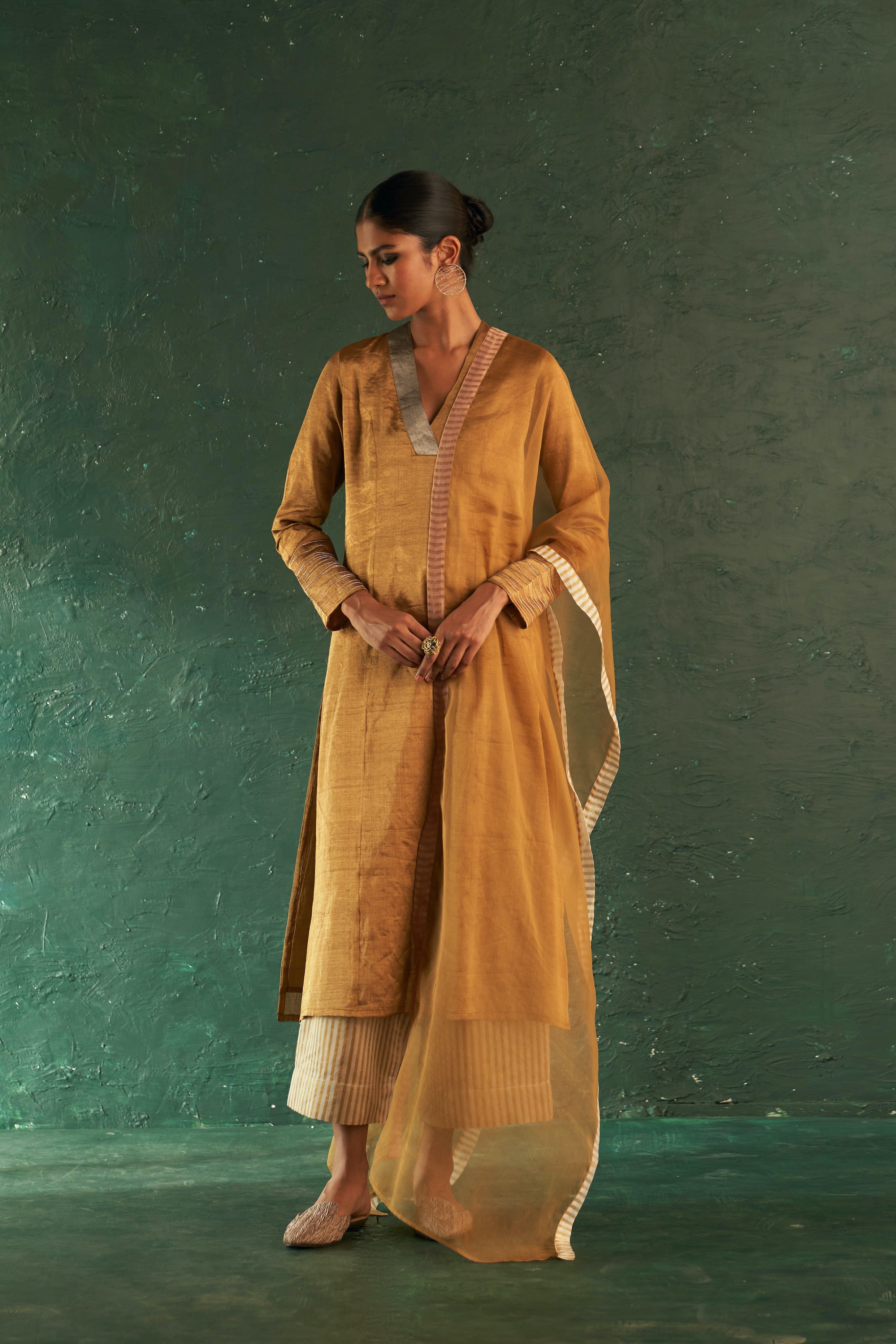 CY Charkhee Gold Tissue Straight Kurta Front 1