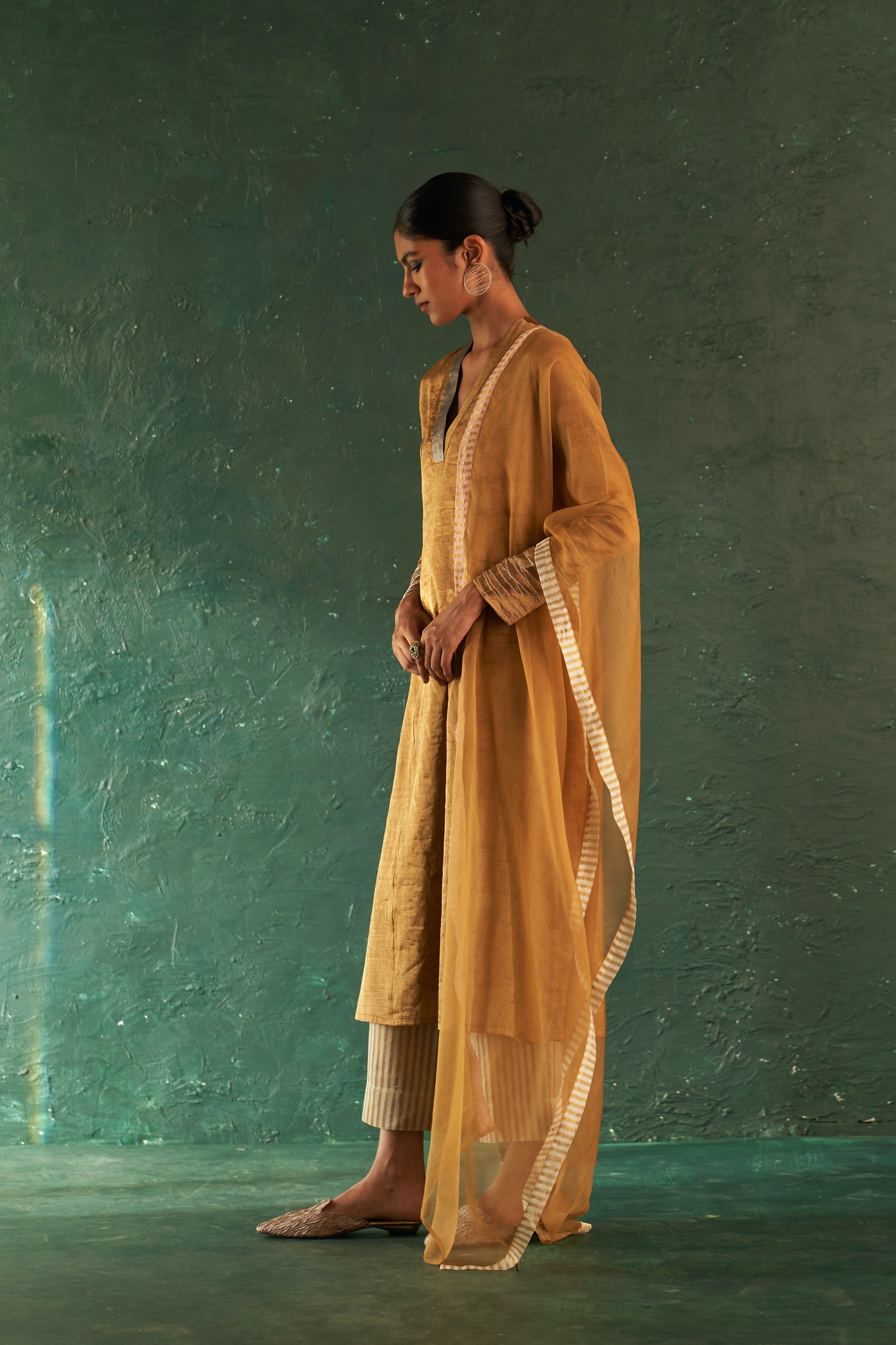 CY Charkhee Gold Tissue Straight Kurta Side 1