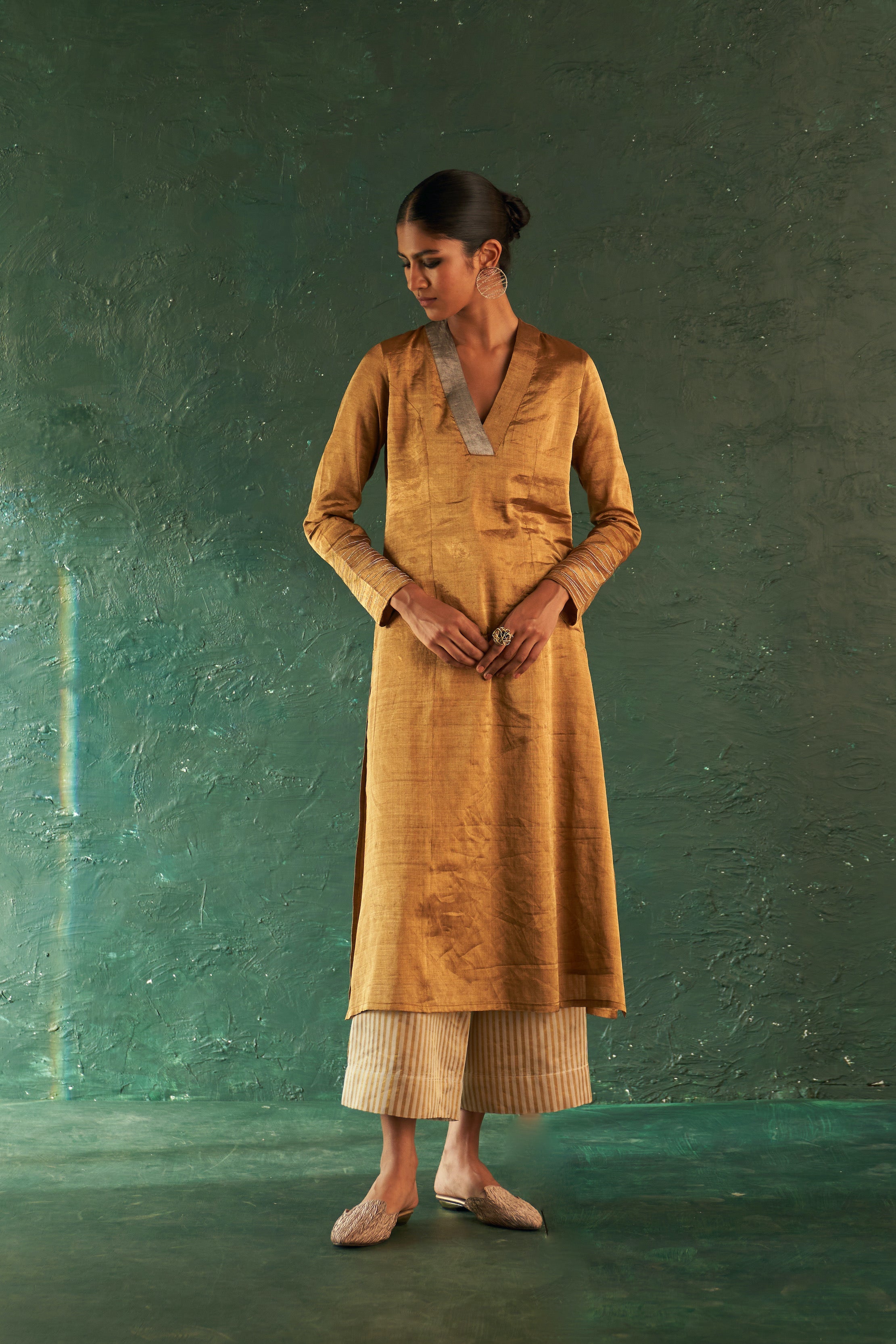 CY Charkhee Gold Tissue Straight Kurta Front 2