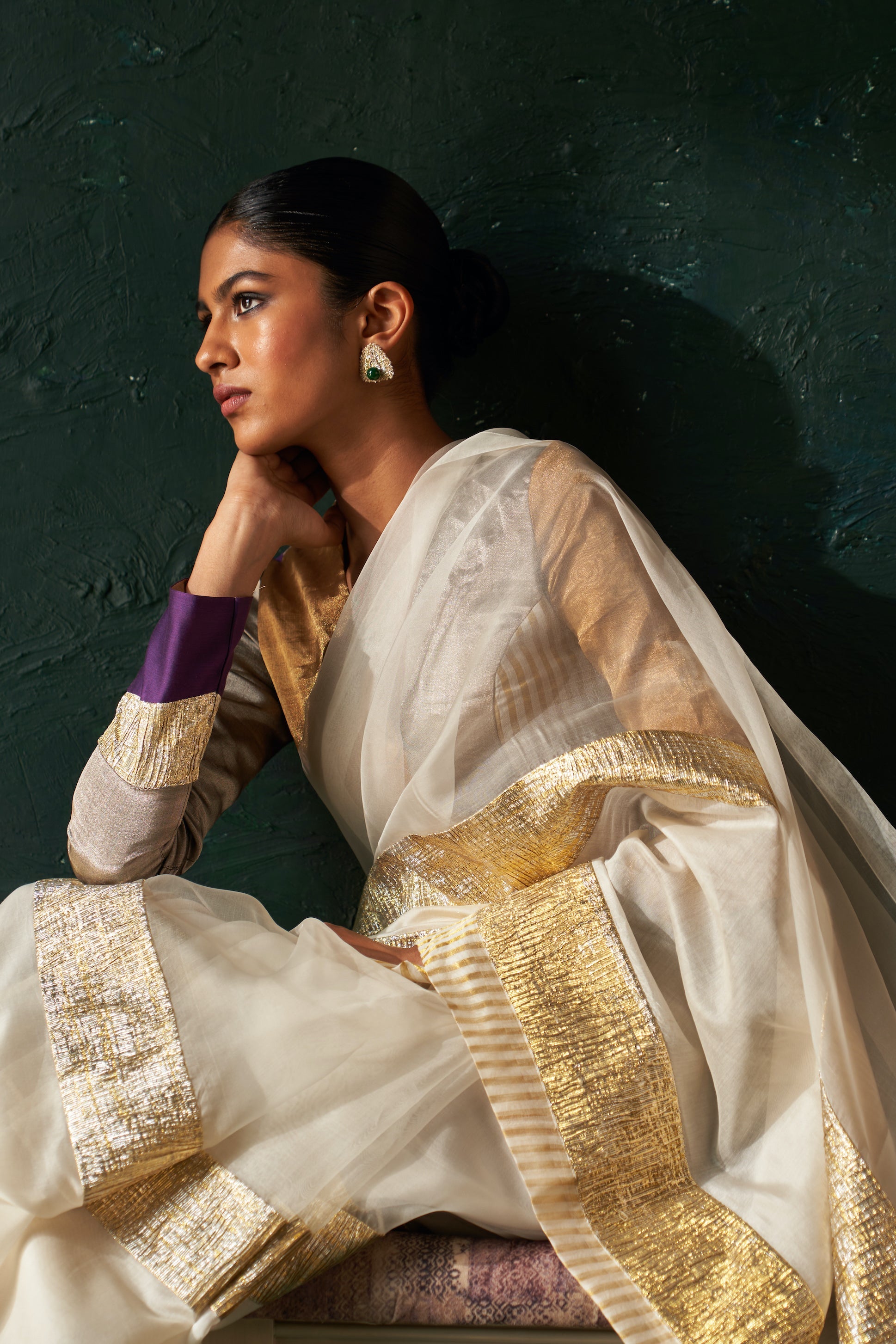 CY Charkhee Ivory Saree With Tissue Blouse Closeup 1