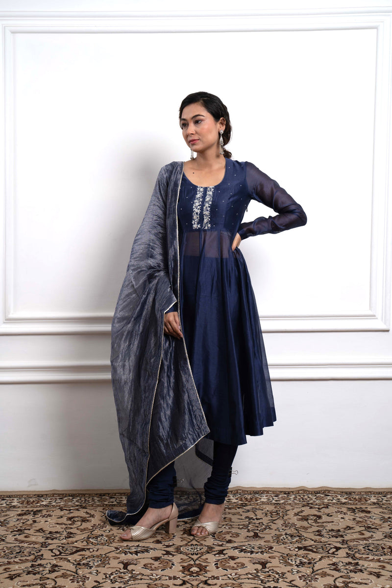  CY Vinusto Embroidered Blue Chanderi Anarkali Set With Churidar Front 1