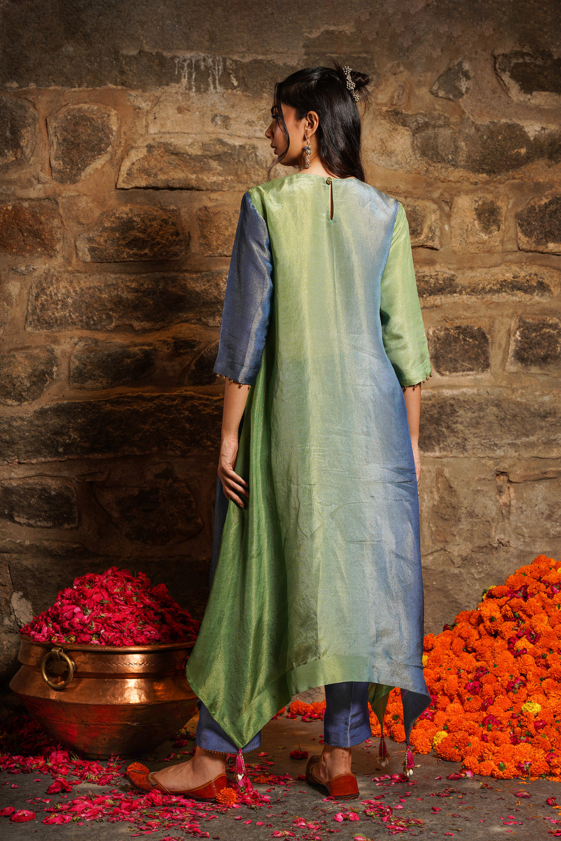 Zoha-Enchanted Green And Blue Ombre Kurti Set