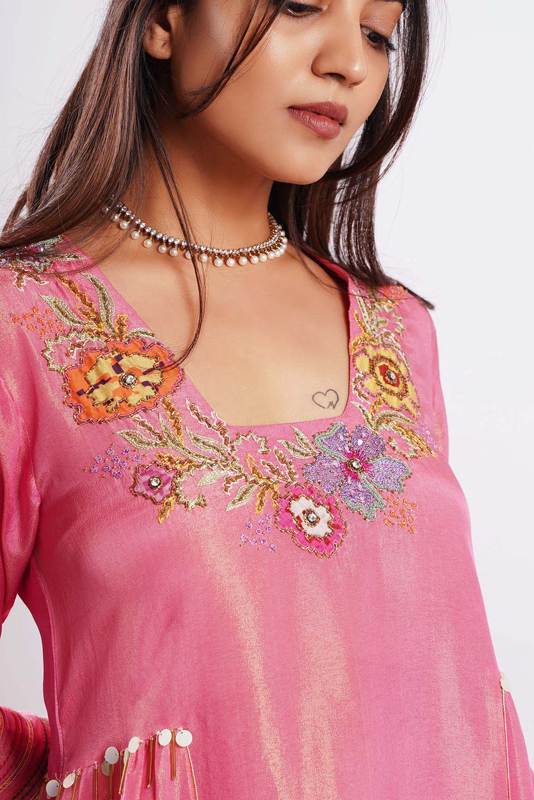 Mehru-Bubblegum Pink Embroidered Kurti Set