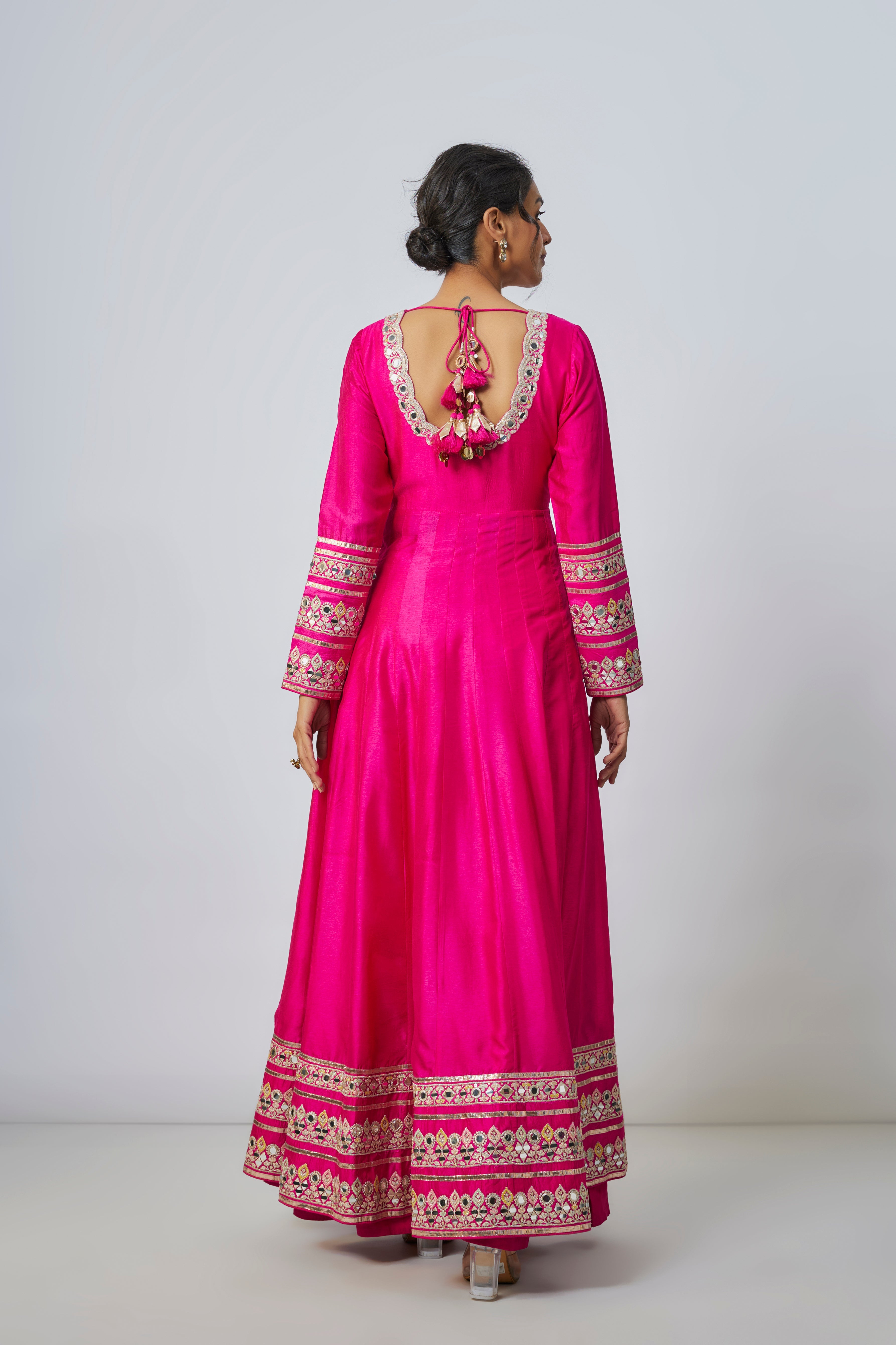 CY Gopi Vaid Srivani Rani Pink AG Set Back 1