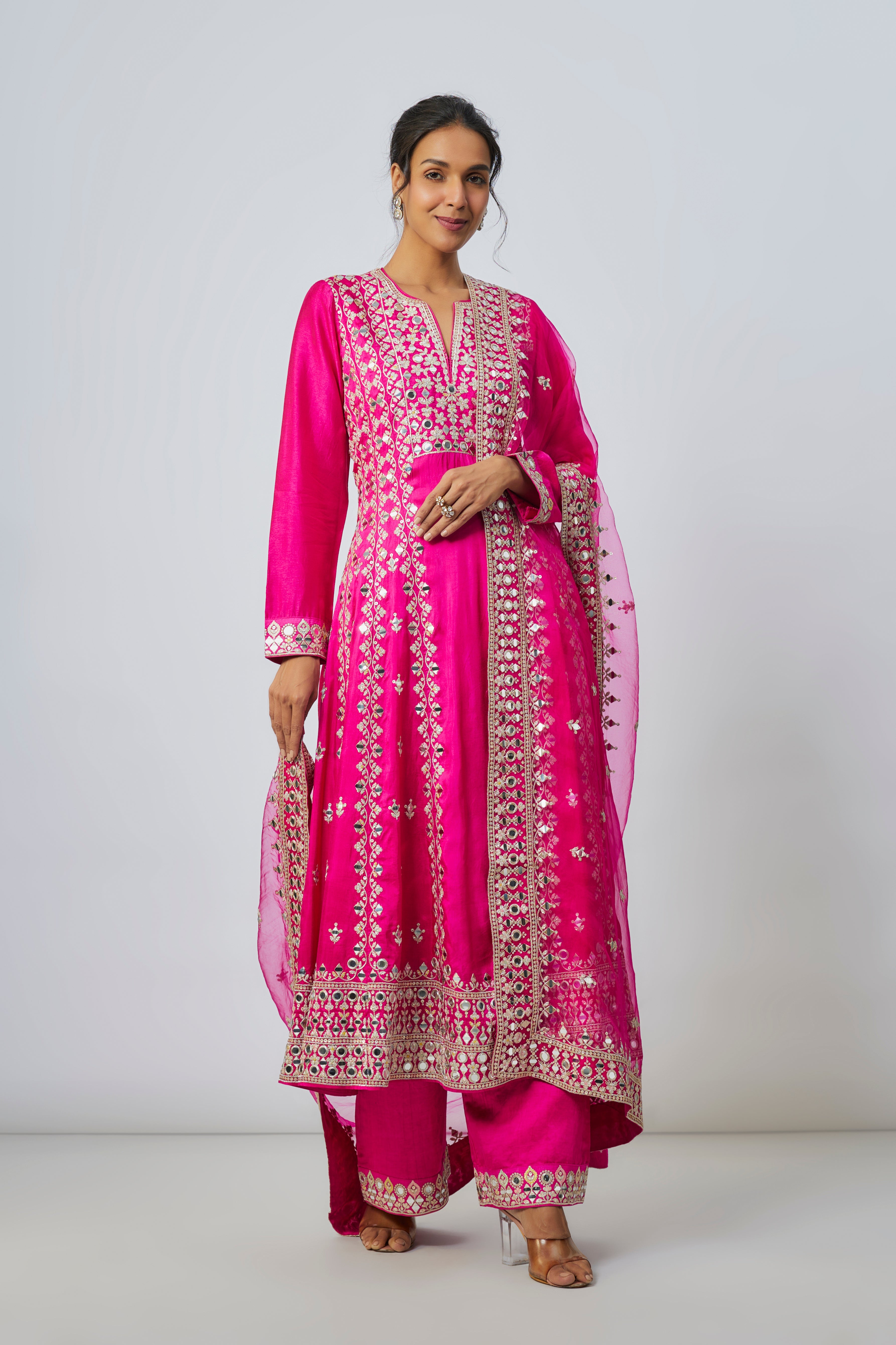 CY Gopi Vaid Amiha Rain Pink AG Set Front 1