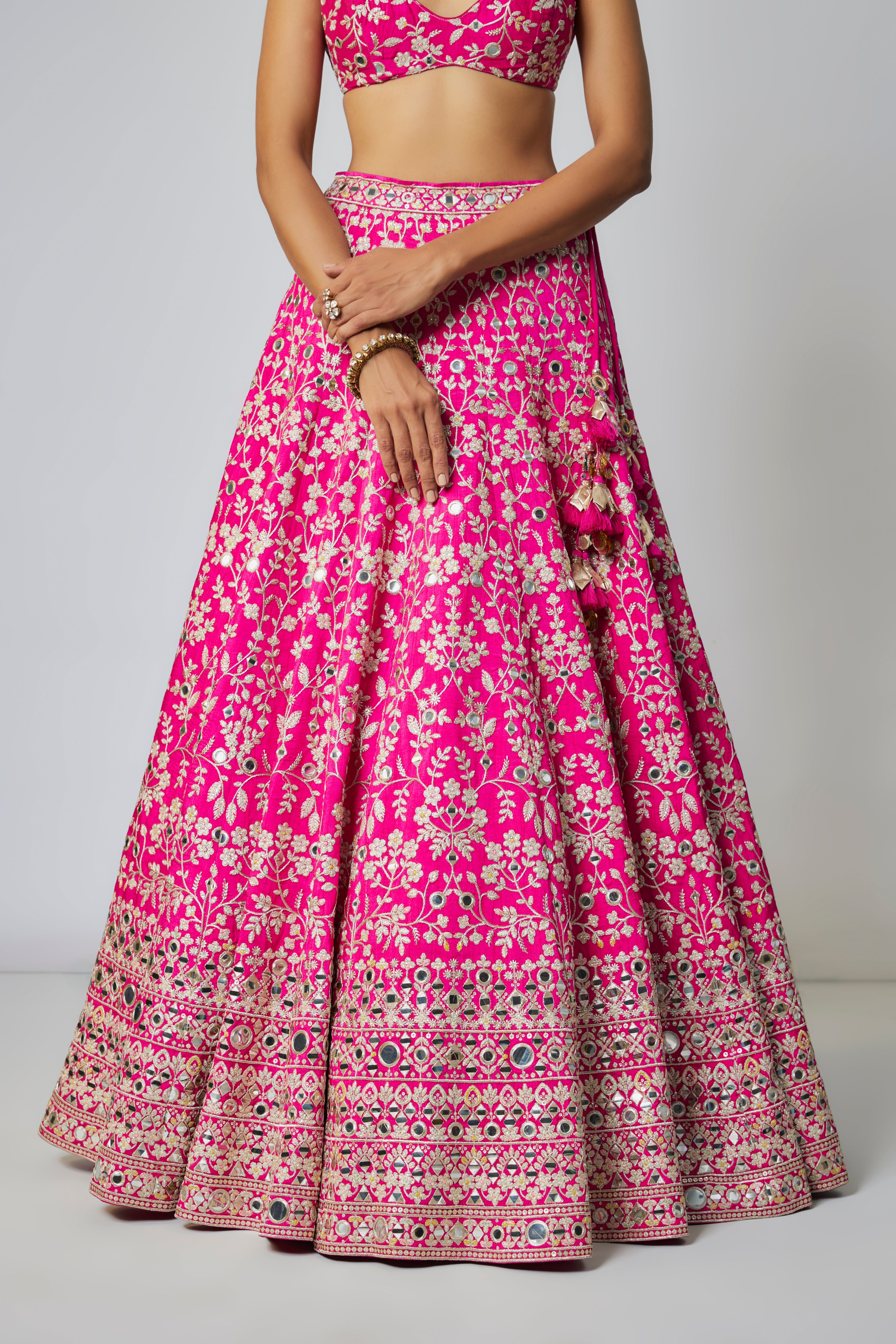 CY Gopi Vaid Krshnavi Lehenga Set Closeup 2