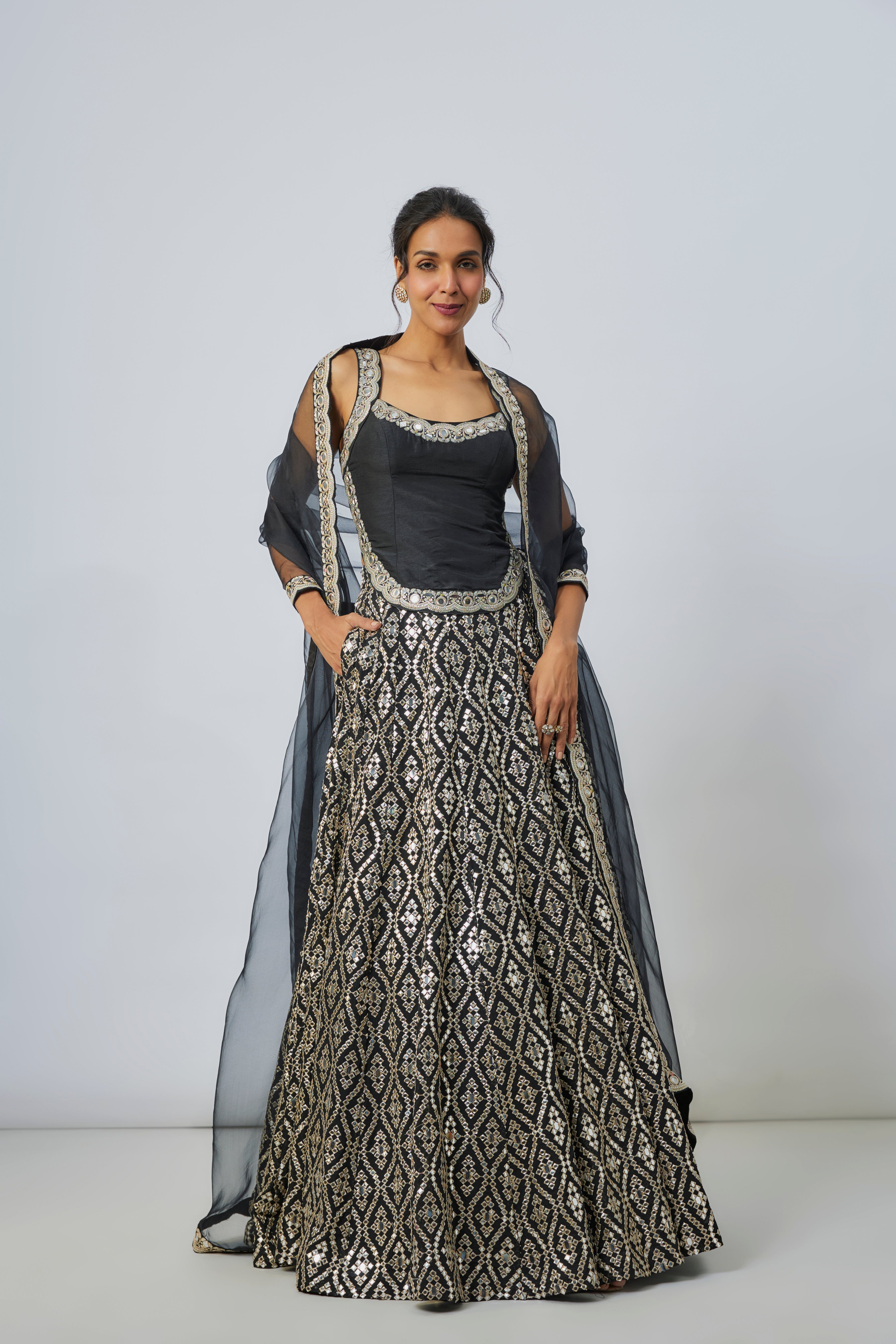 CY Gopi Vaid Roshni Lehenga Set Front 1