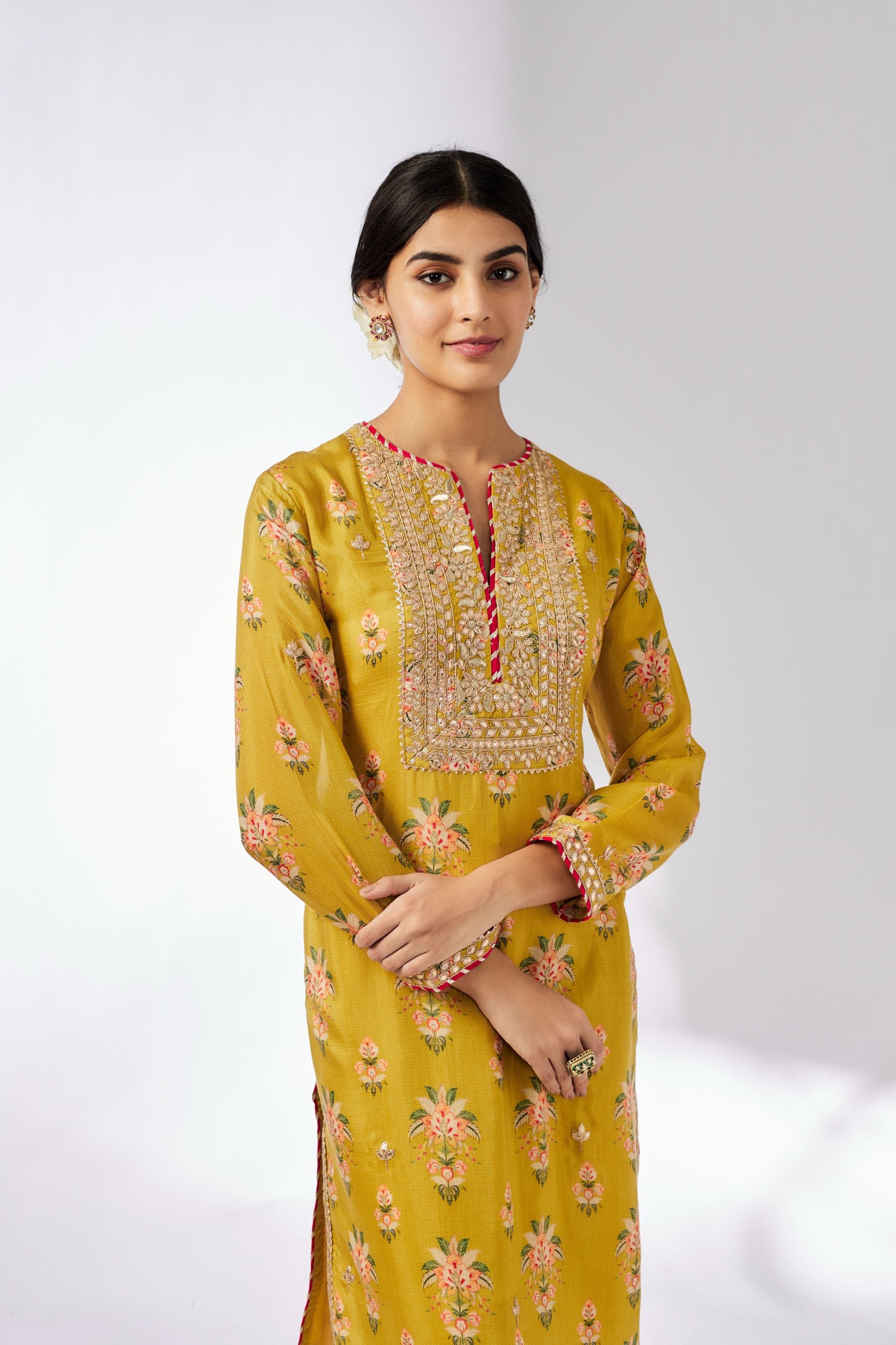 CY Gopi Vaid Neha Mustard Tunic Closeup 1