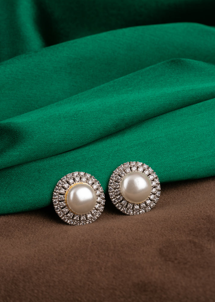 CY Sica Jewellery Pearl Earrings Front 1