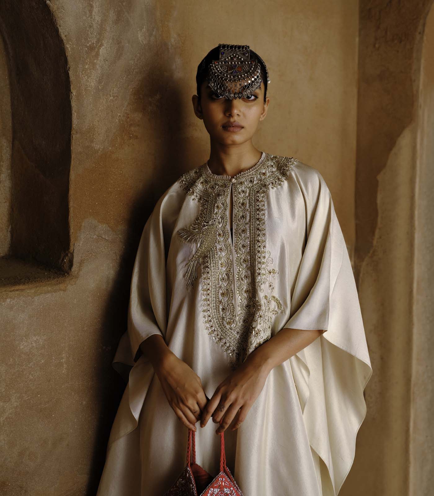 Ivory Kaftan