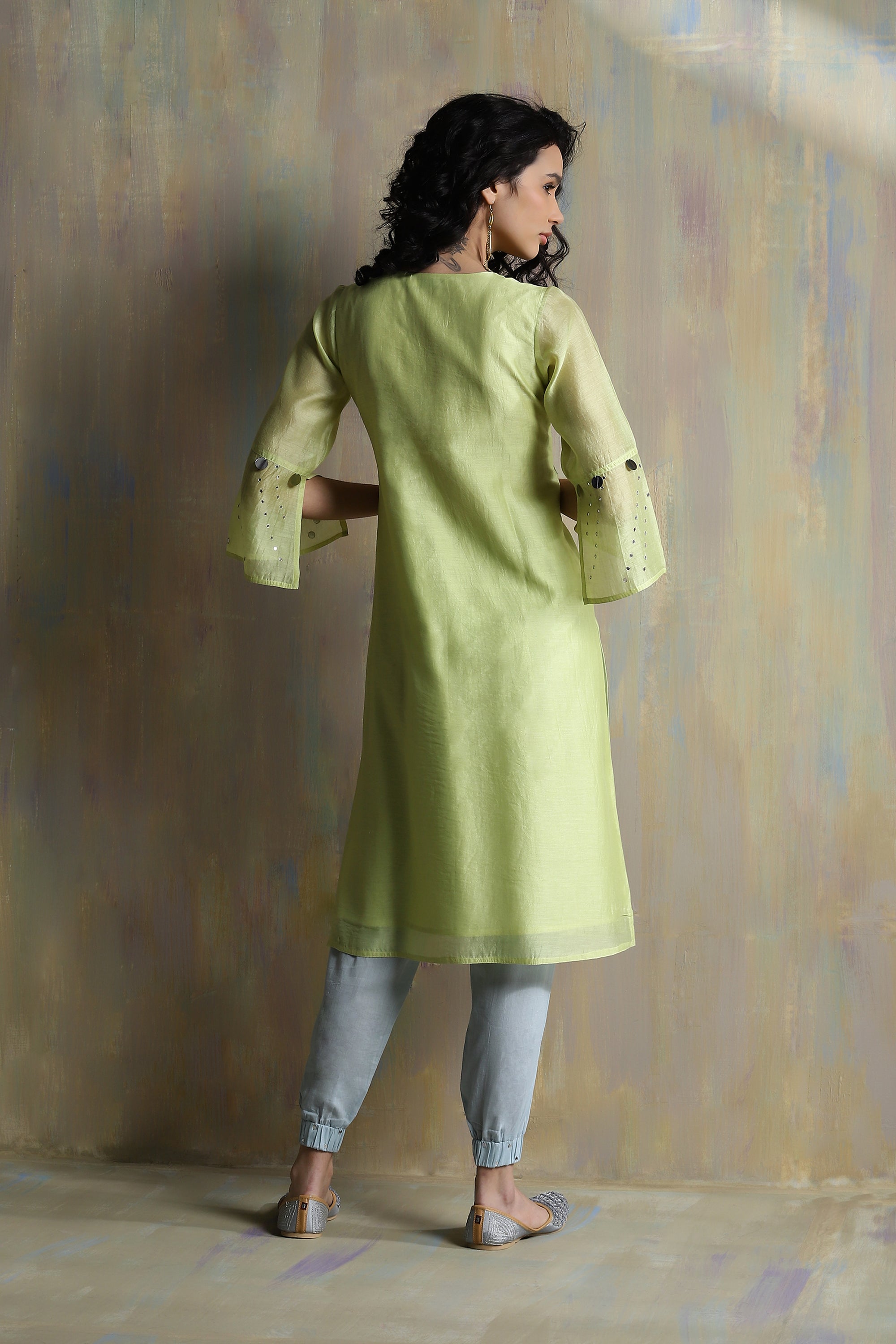 CY Charkhee Lime Yellow Chanderi Kurta Set With Jogger Back 1