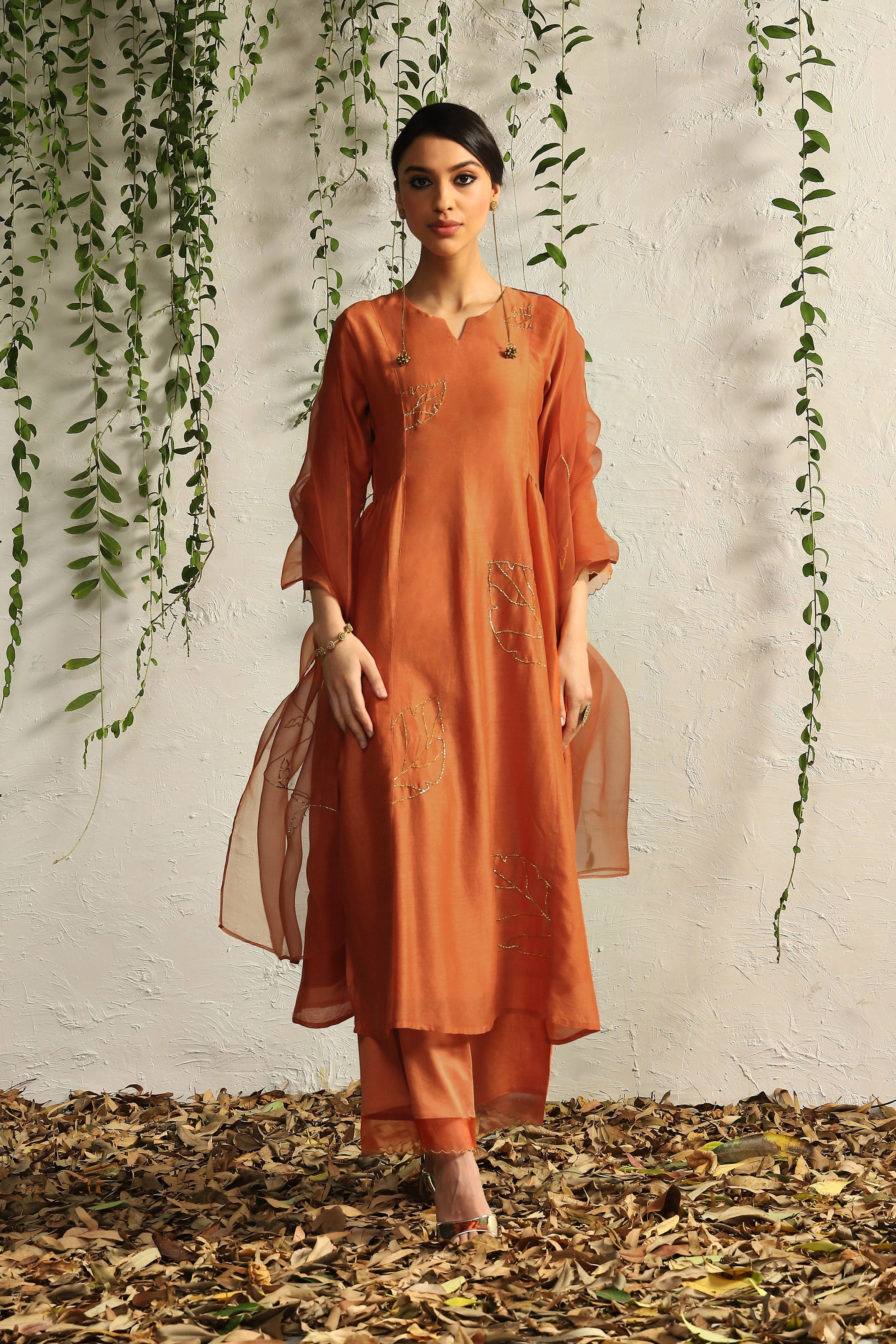 CY Charkhee Spice Orange Side Gathered Kurta Front 1