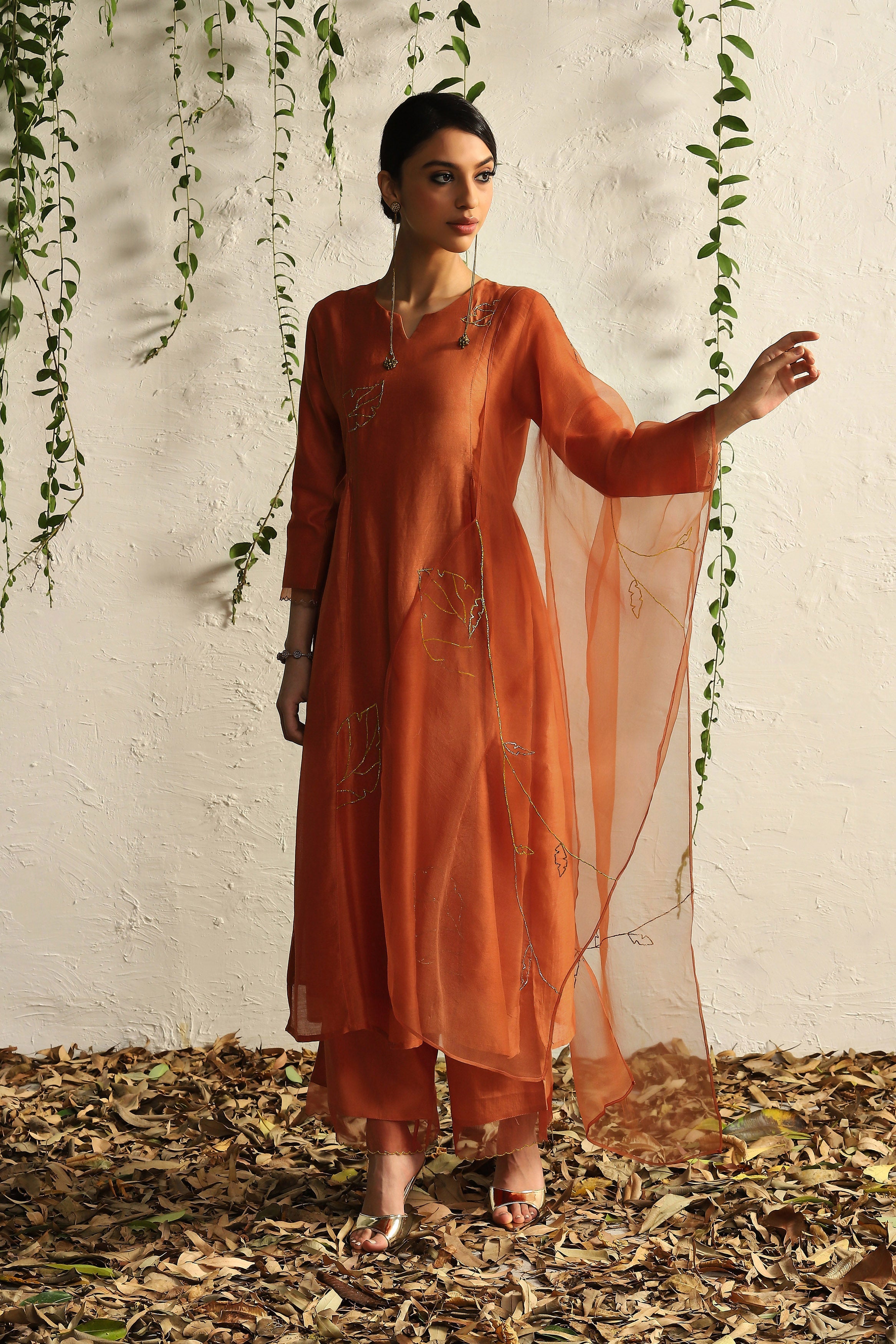 CY Charkhee Spice Orange Side Gathered Kurta Side 1