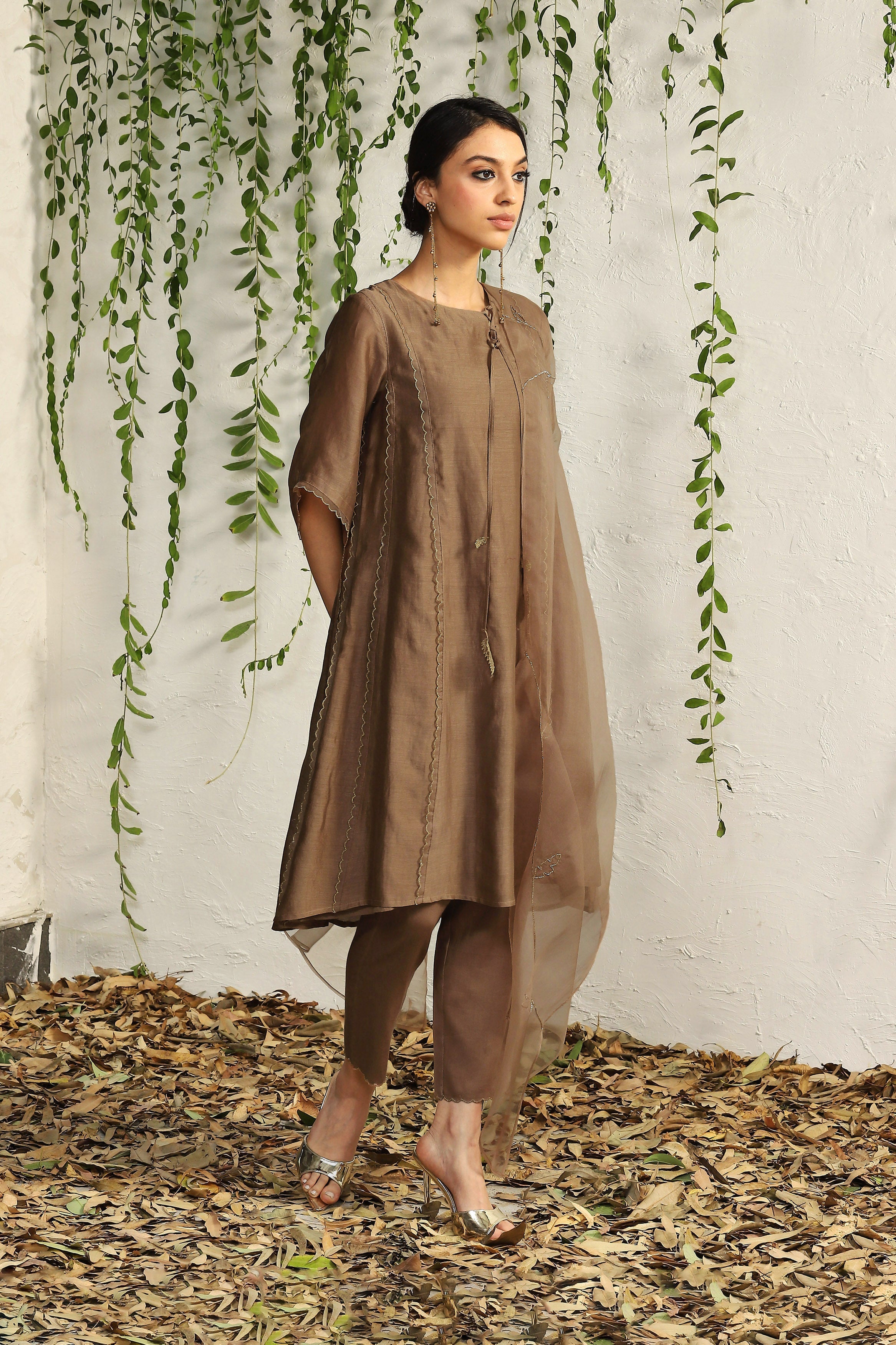 CY Charkhee Ginger Chanderi Tie-Up Kurta Side 2