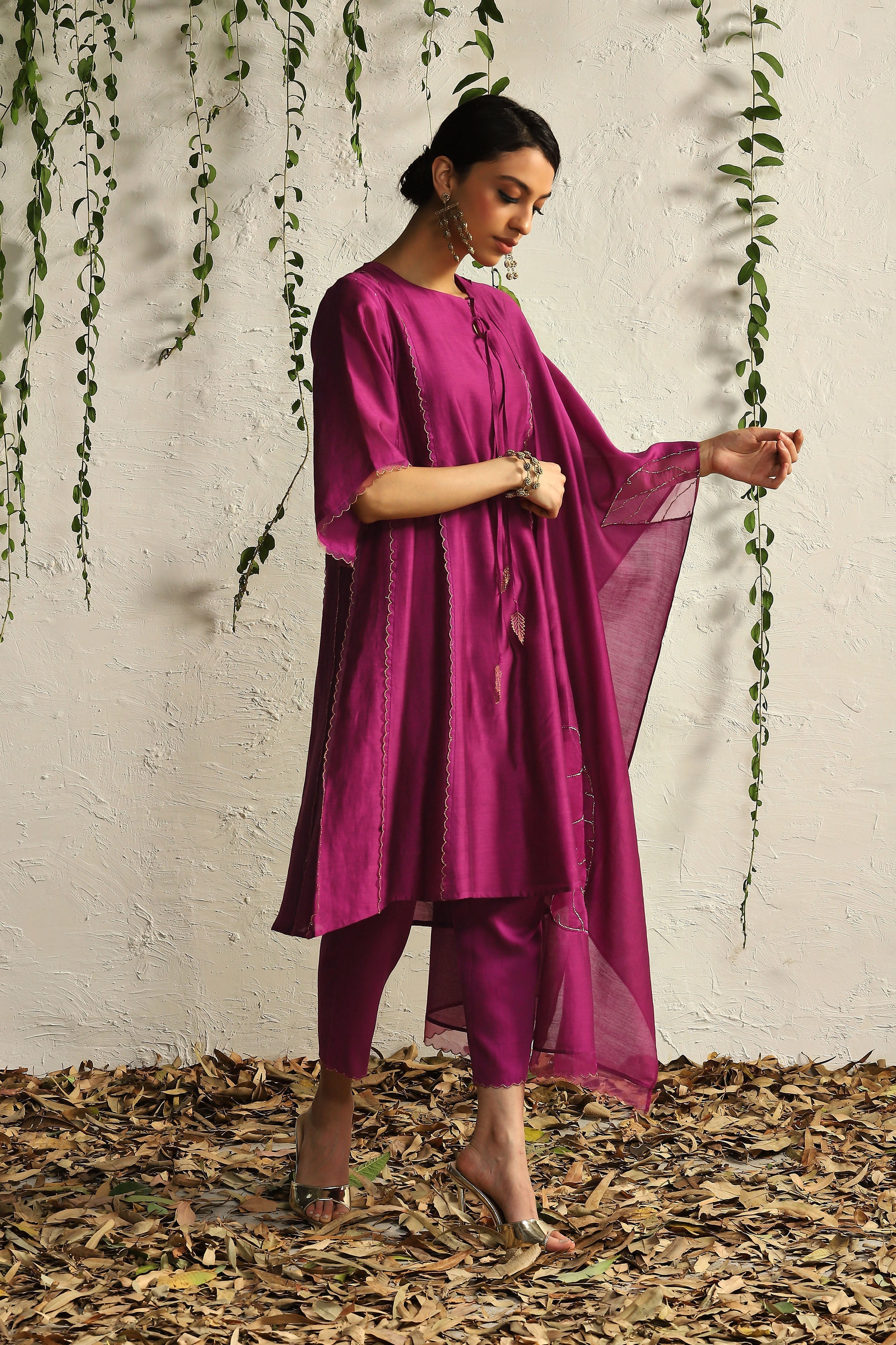 CY Charkhee Pop Pink Chanderi Tie-Up Kurta Side 1