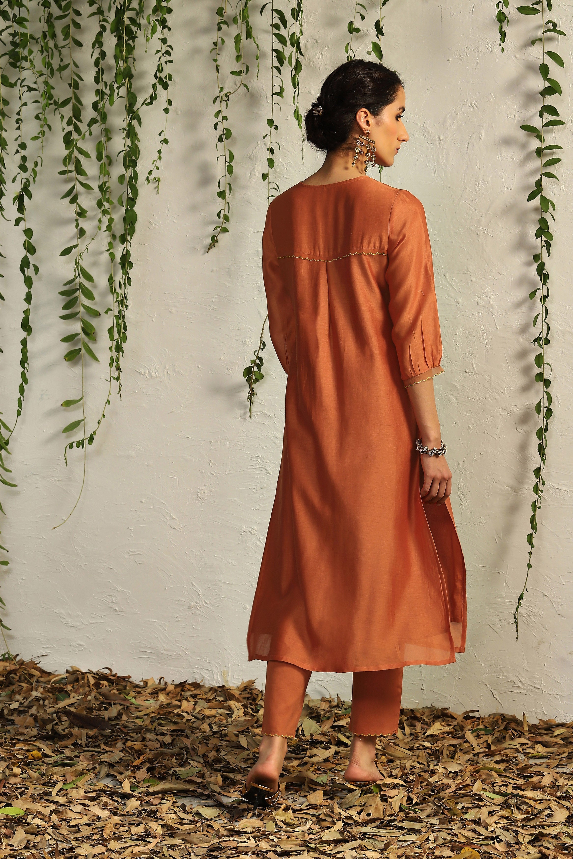 CY Charkhee Spice Orange Chanderi Flowy Kurta Back 1