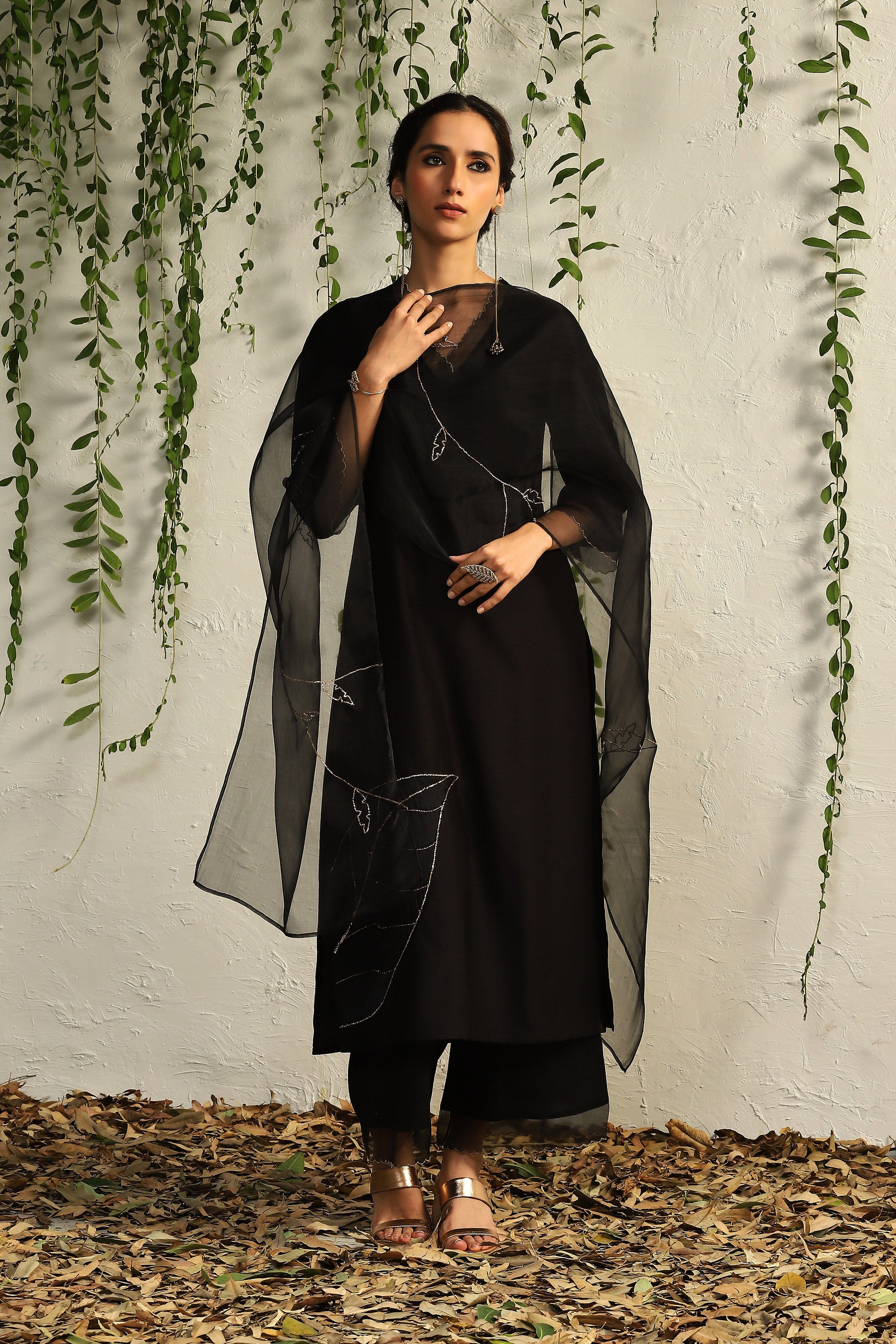 CY Charkhee Black Chanderi Straight Kurta Front 1