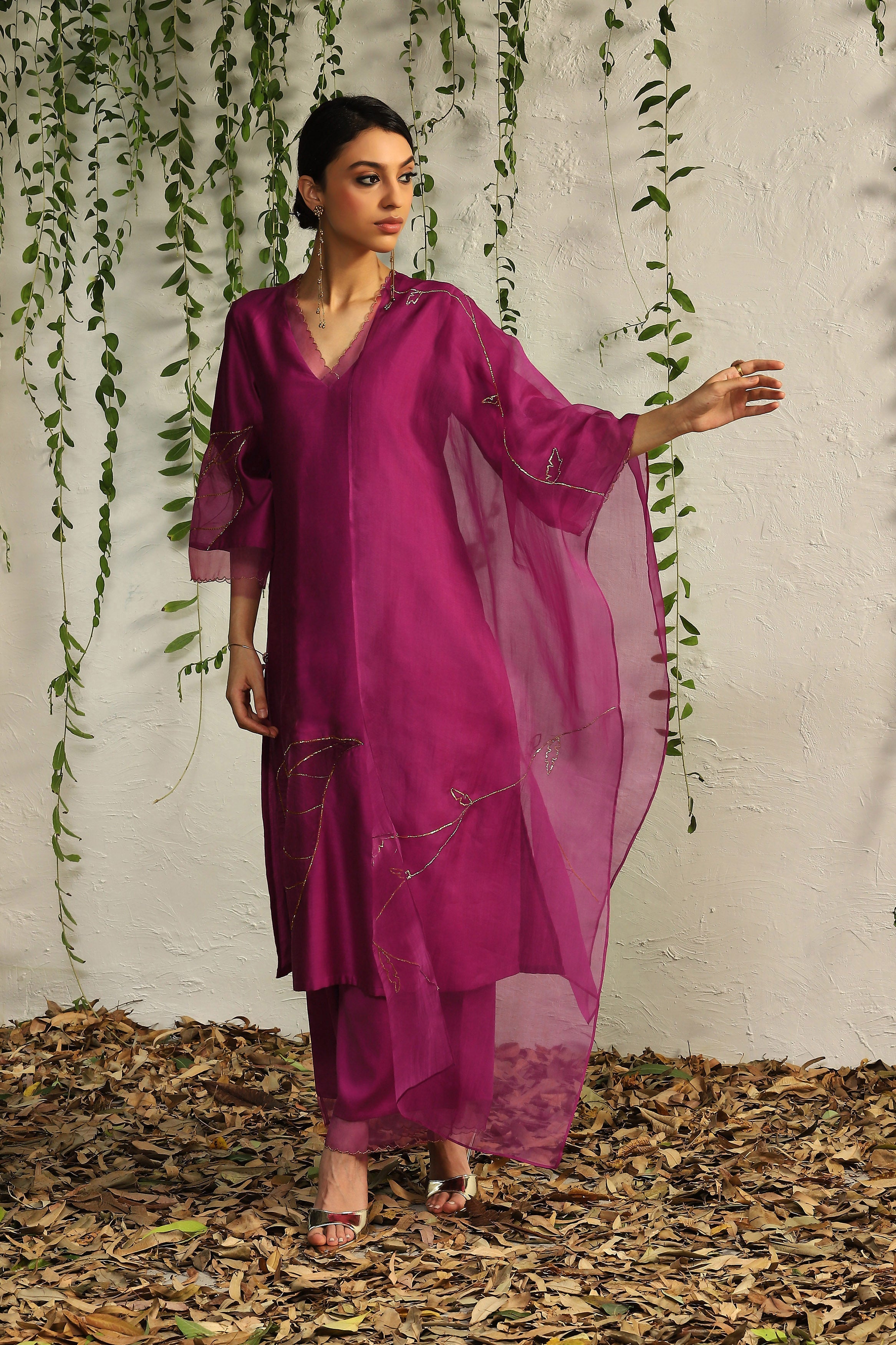 CY Charkhee Pop Pink Chanderi Straight Kurta Front 2