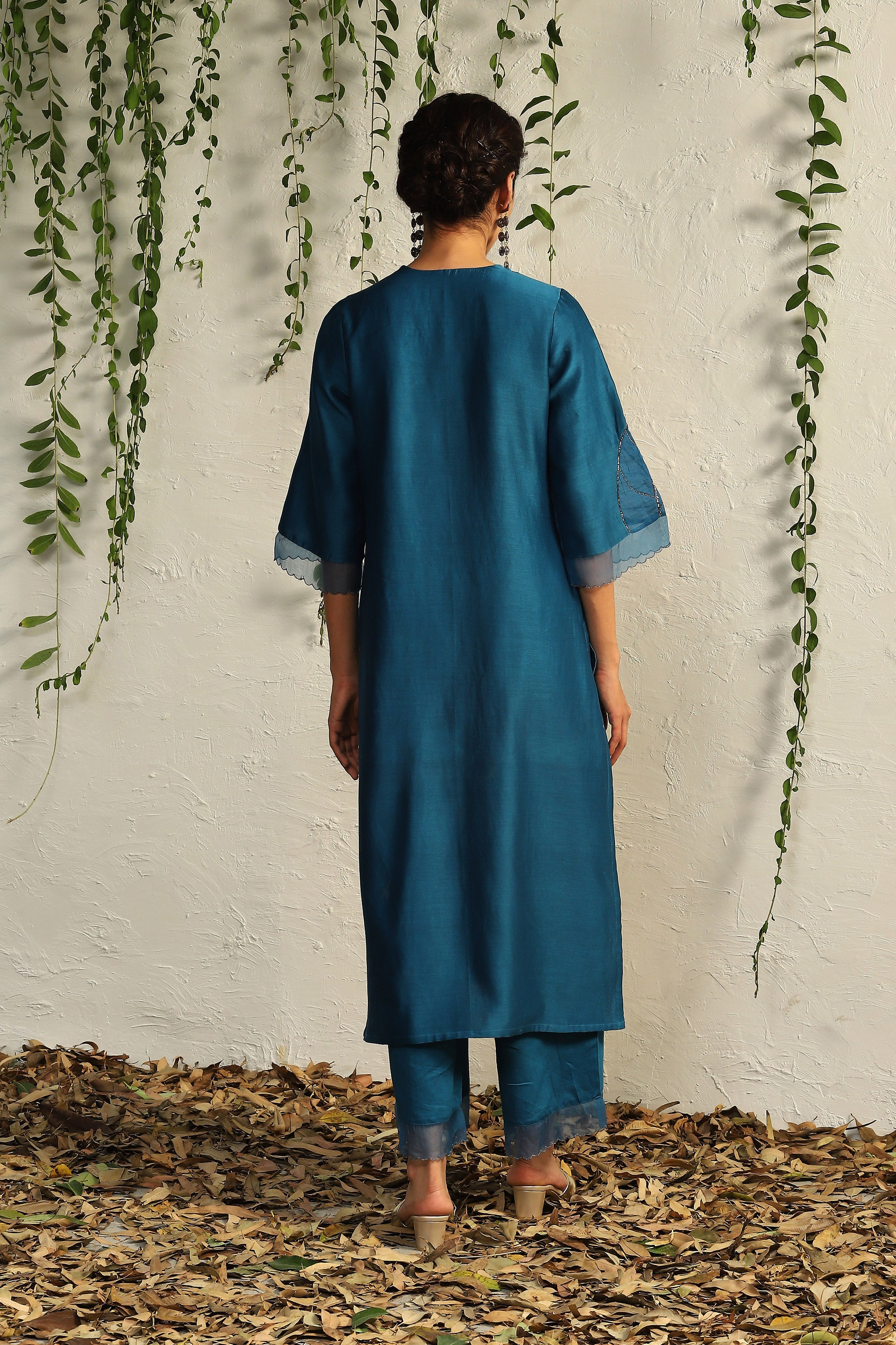 CY Charkhee True Blue Chanderi Straight Kurta Back 1