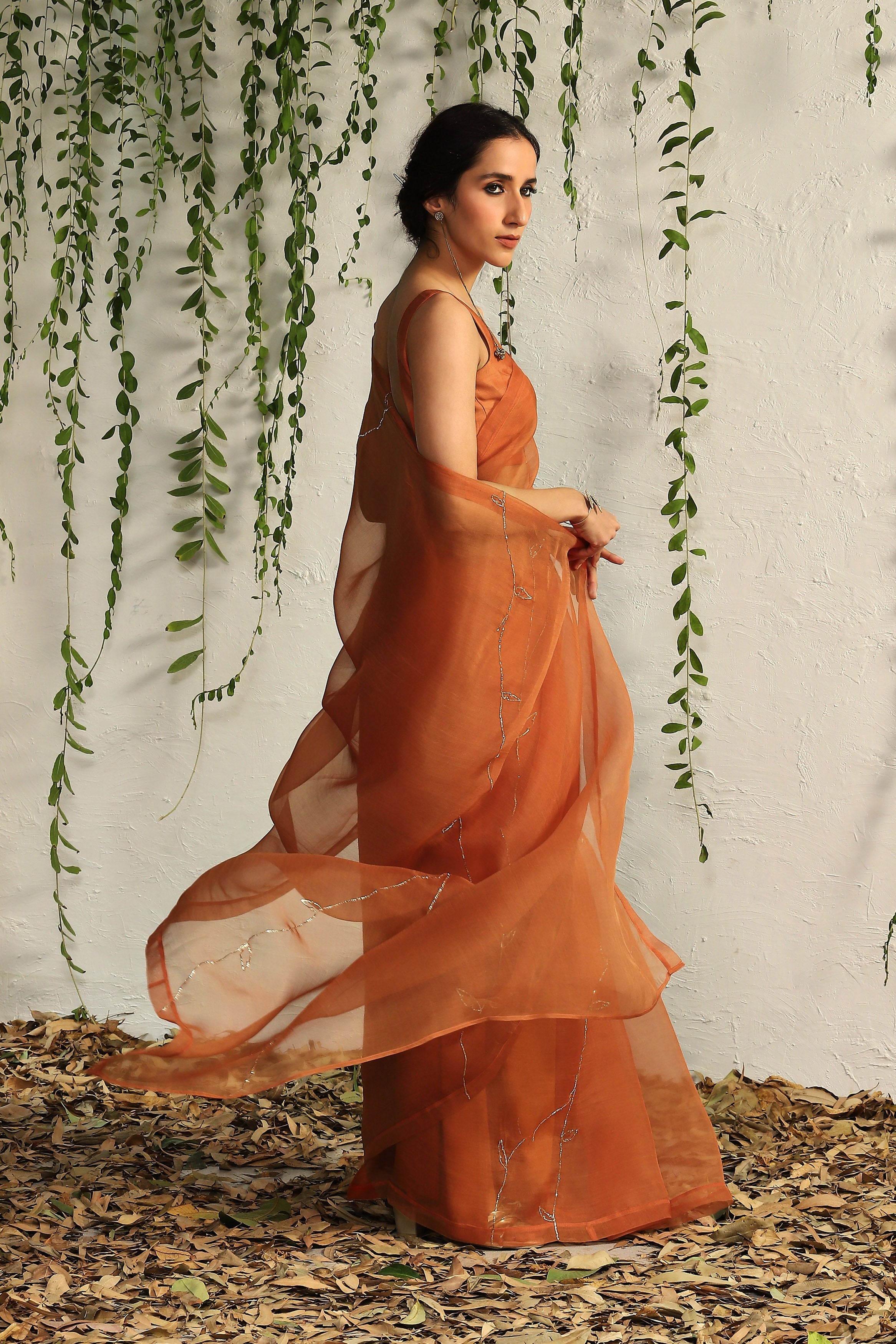 CY Charkhee Spice Orange Organza Nakshi Saree Side 2