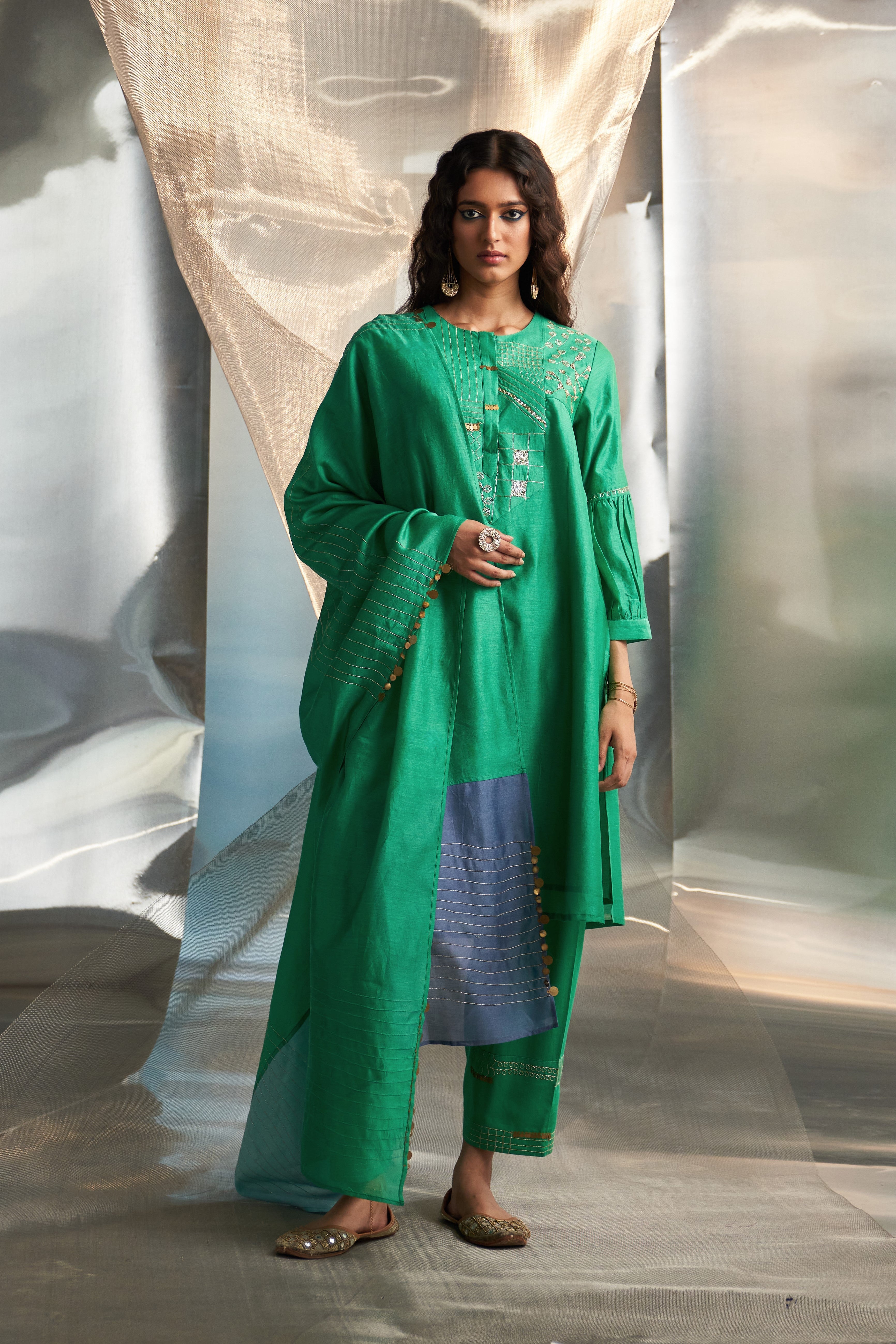 CY Charkhee Lush Green With Heavy Booti Kurta Set Front 1