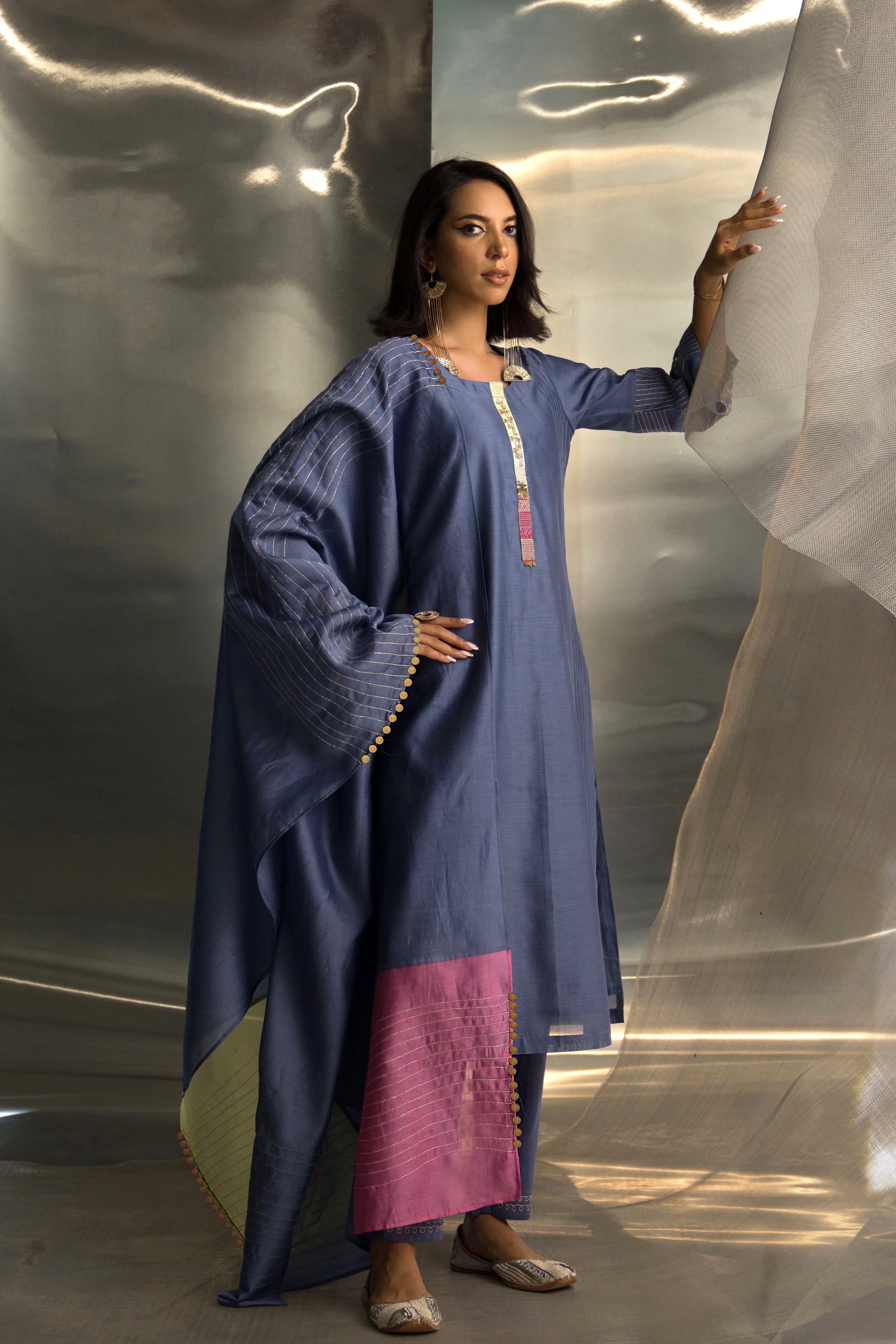 CY Charkhee Berry Blue Flared Sleeve Kurta Set Side 2