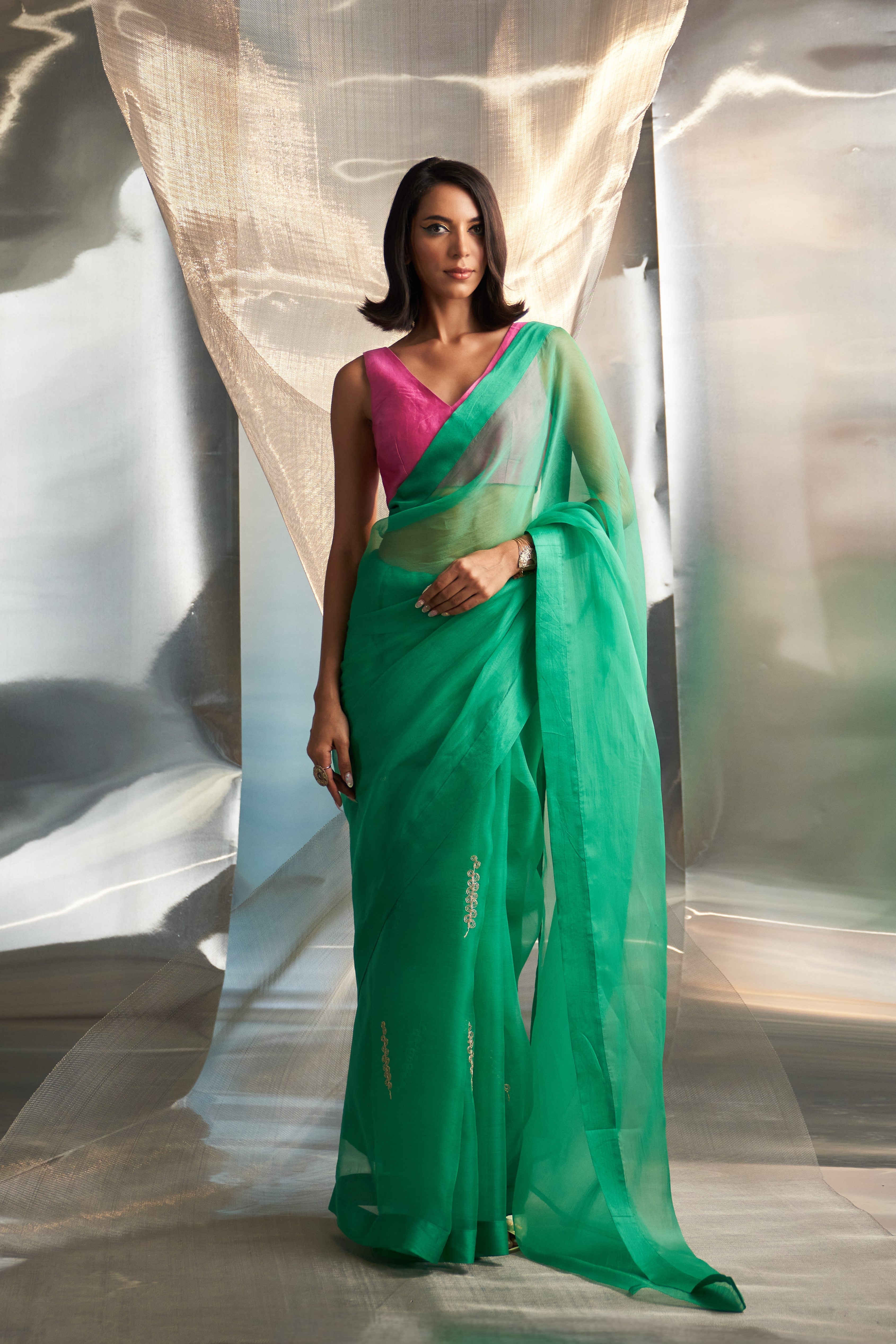 CY Charkhee Lush Green Saree With Bloom Pink Sleeveless Blouse Front 1