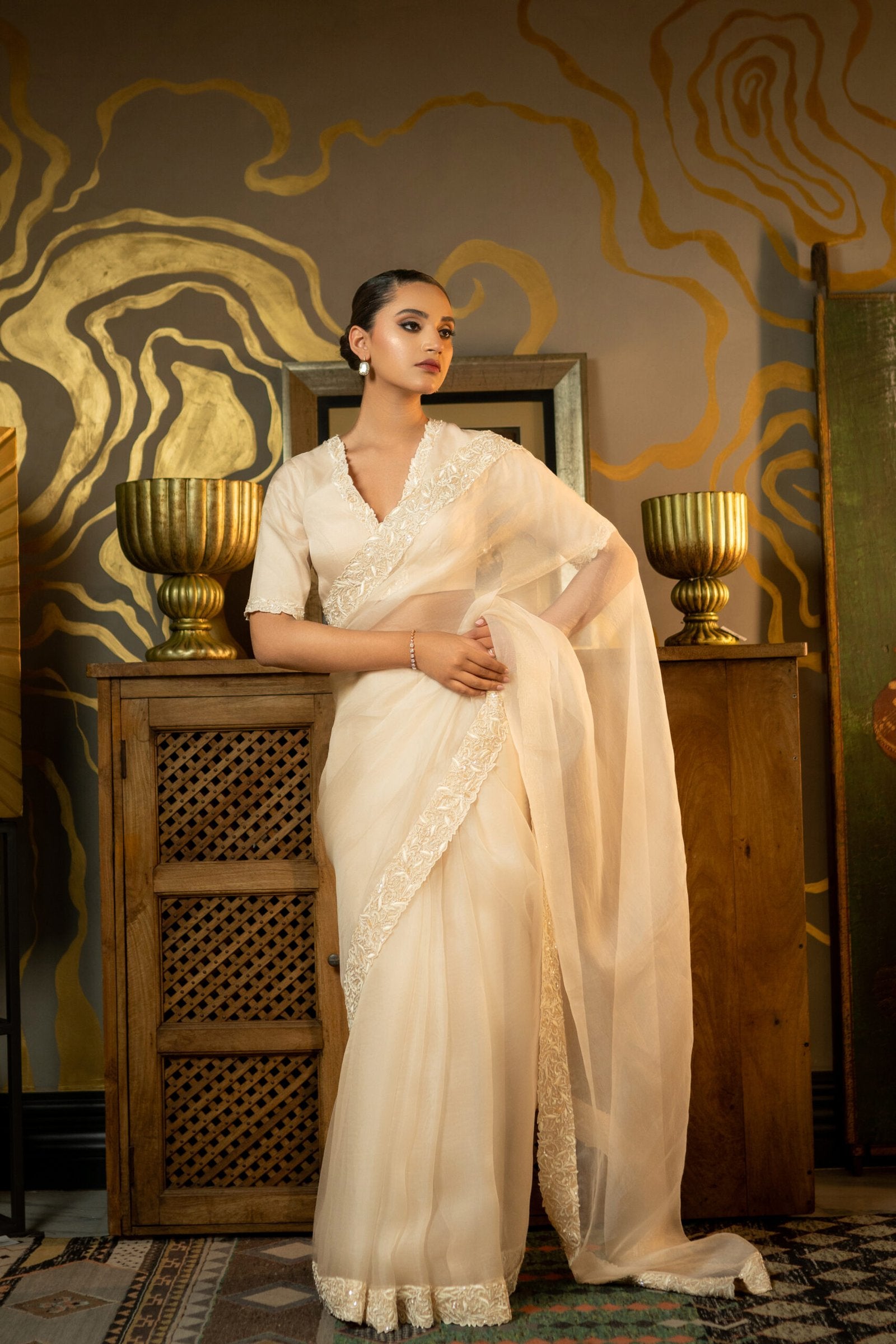 CY Kavita Agarwal Naina Ivory Saree Front 1